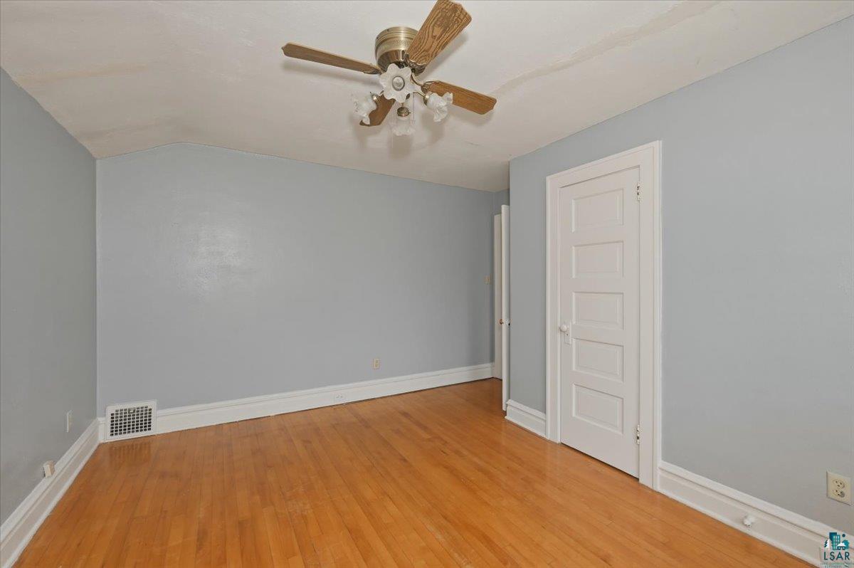 1514 E 4th St, Superior, WI 54880 Listing Photo  17