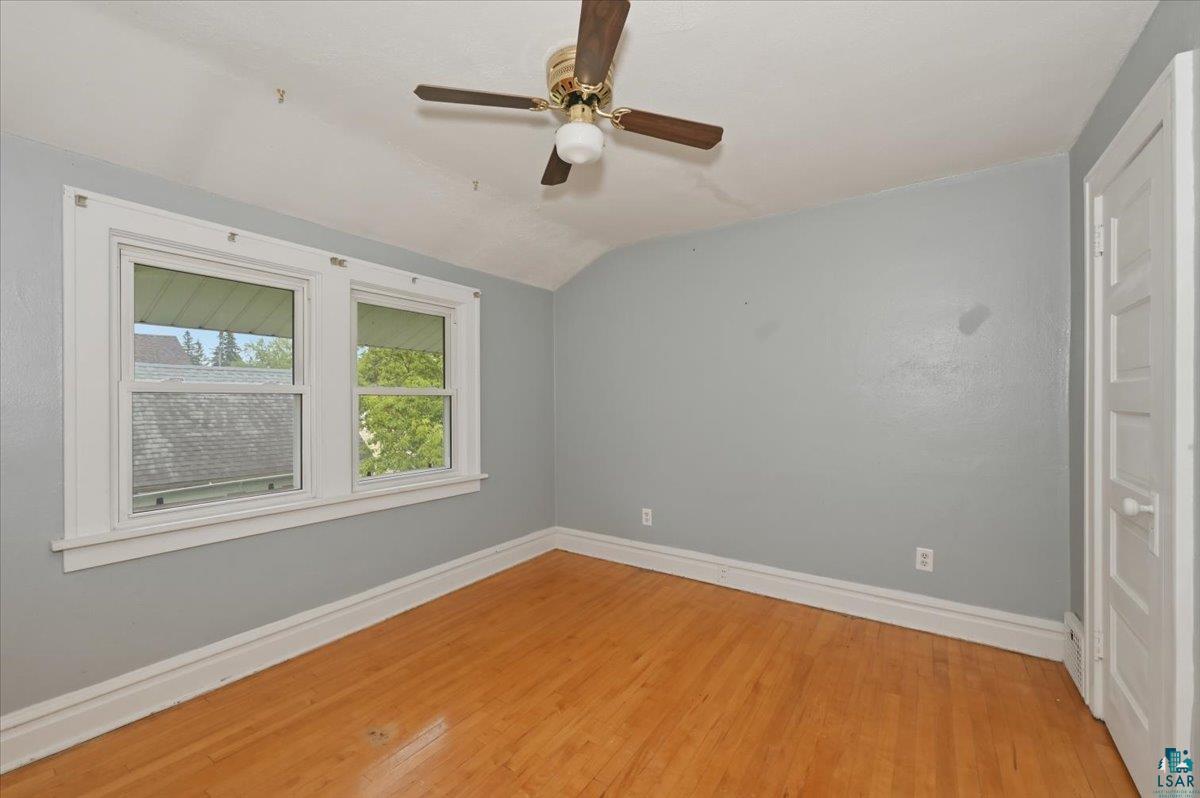 1514 E 4th St, Superior, WI 54880 Listing Photo  18