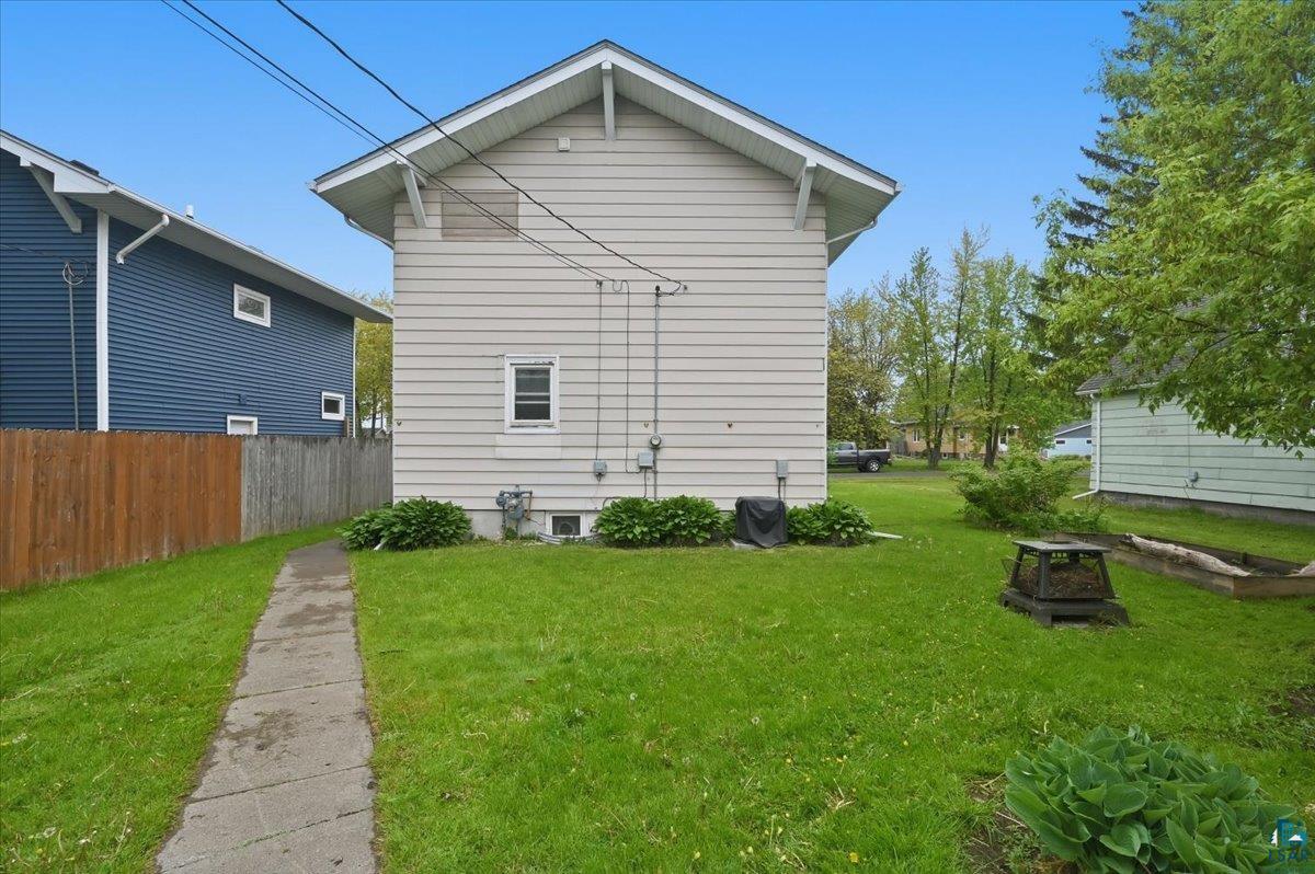 1514 E 4th St, Superior, WI 54880 Listing Photo  3