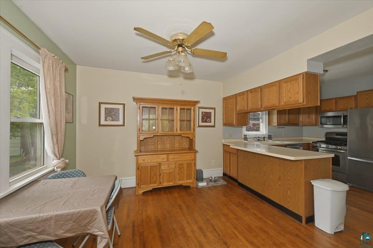 1514 E 4th St, Superior, WI 54880 Listing Photo  10
