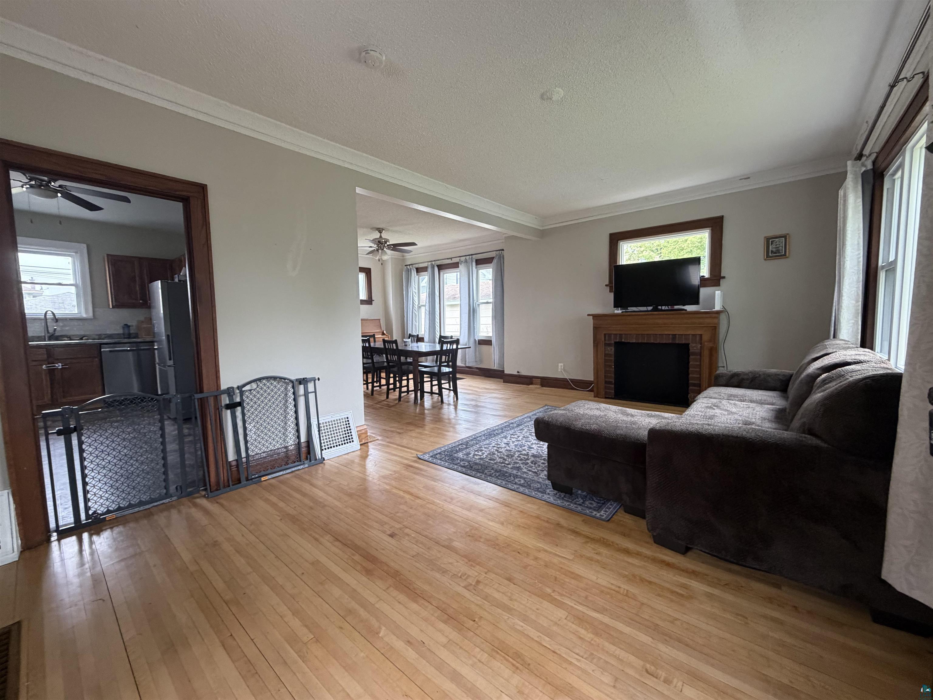 2430 Ogden Ave, Superior, WI 54880 Listing Photo  3
