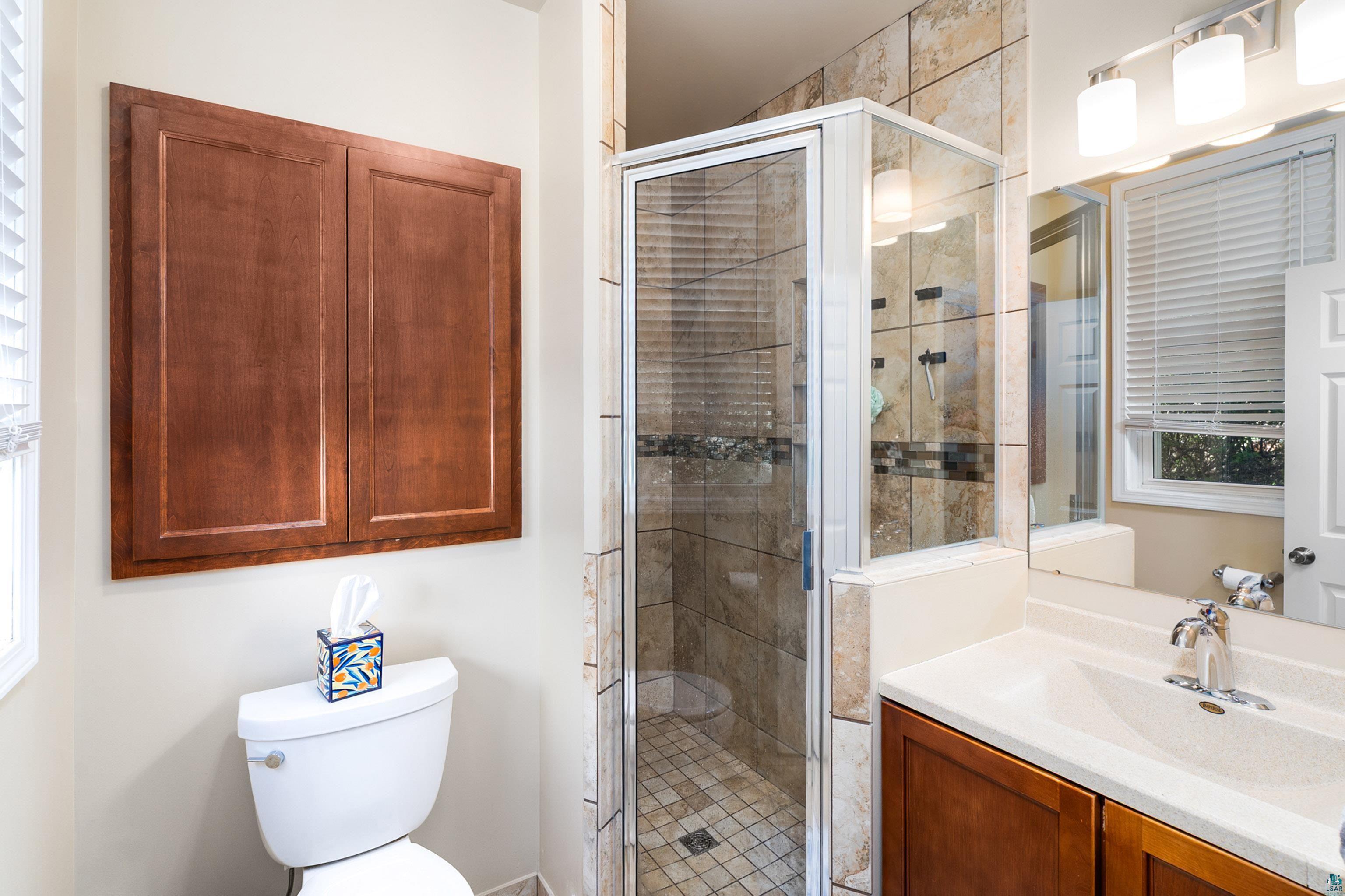 5005 Tioga St, Duluth, MN 55804 Listing Photo  18