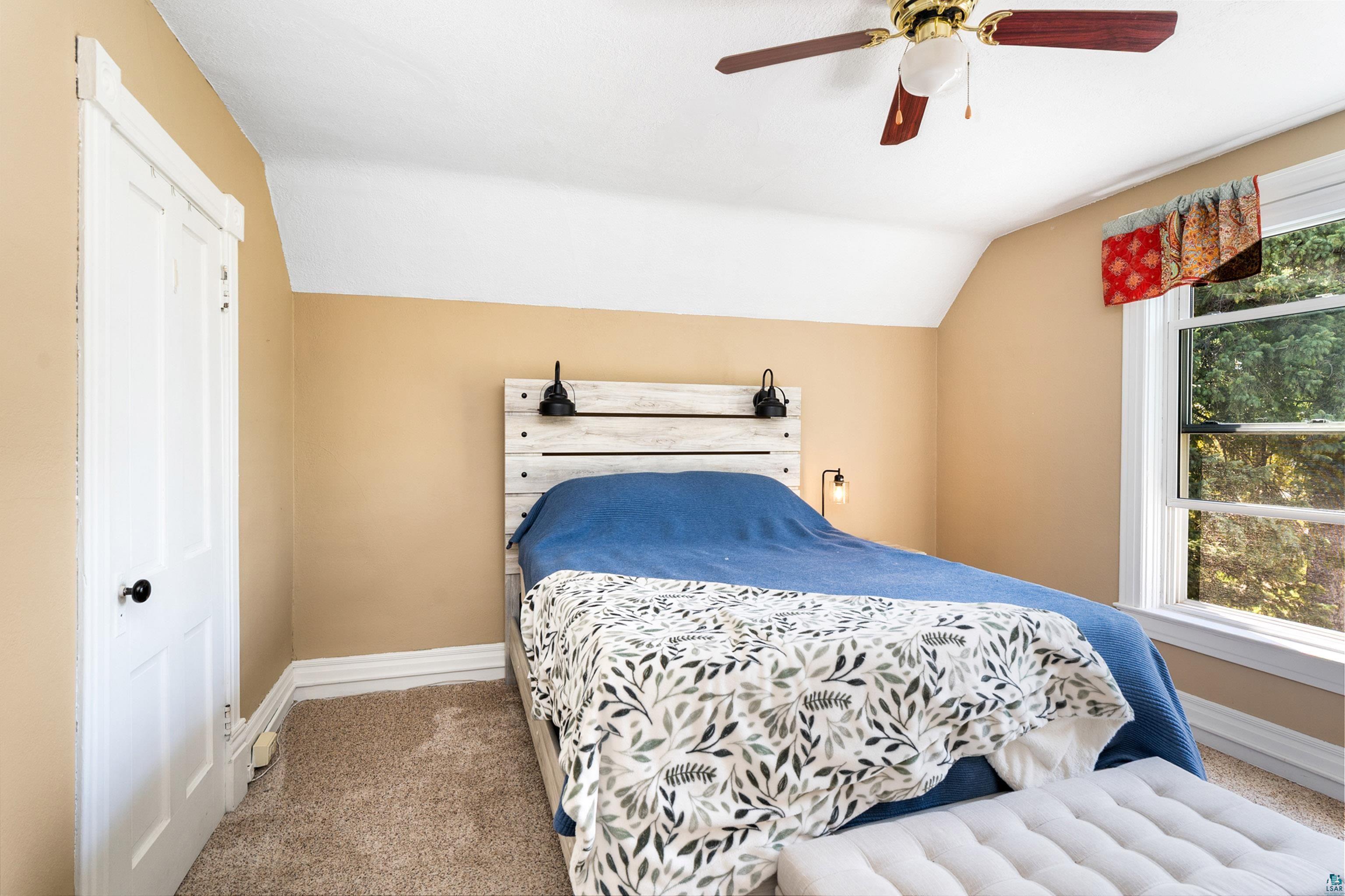 5005 Tioga St, Duluth, MN 55804 Listing Photo  30