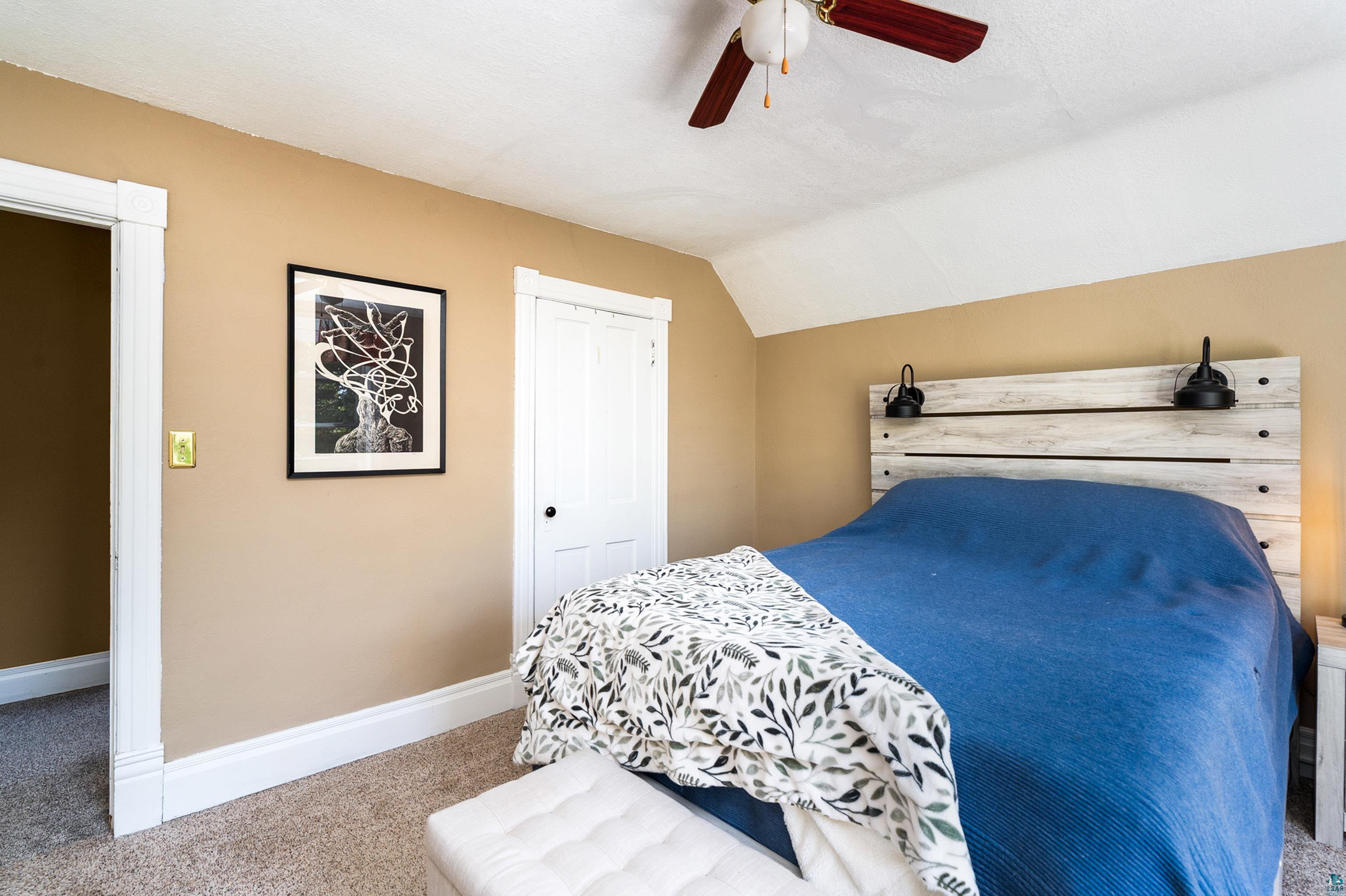 5005 Tioga St, Duluth, MN 55804 Listing Photo  32