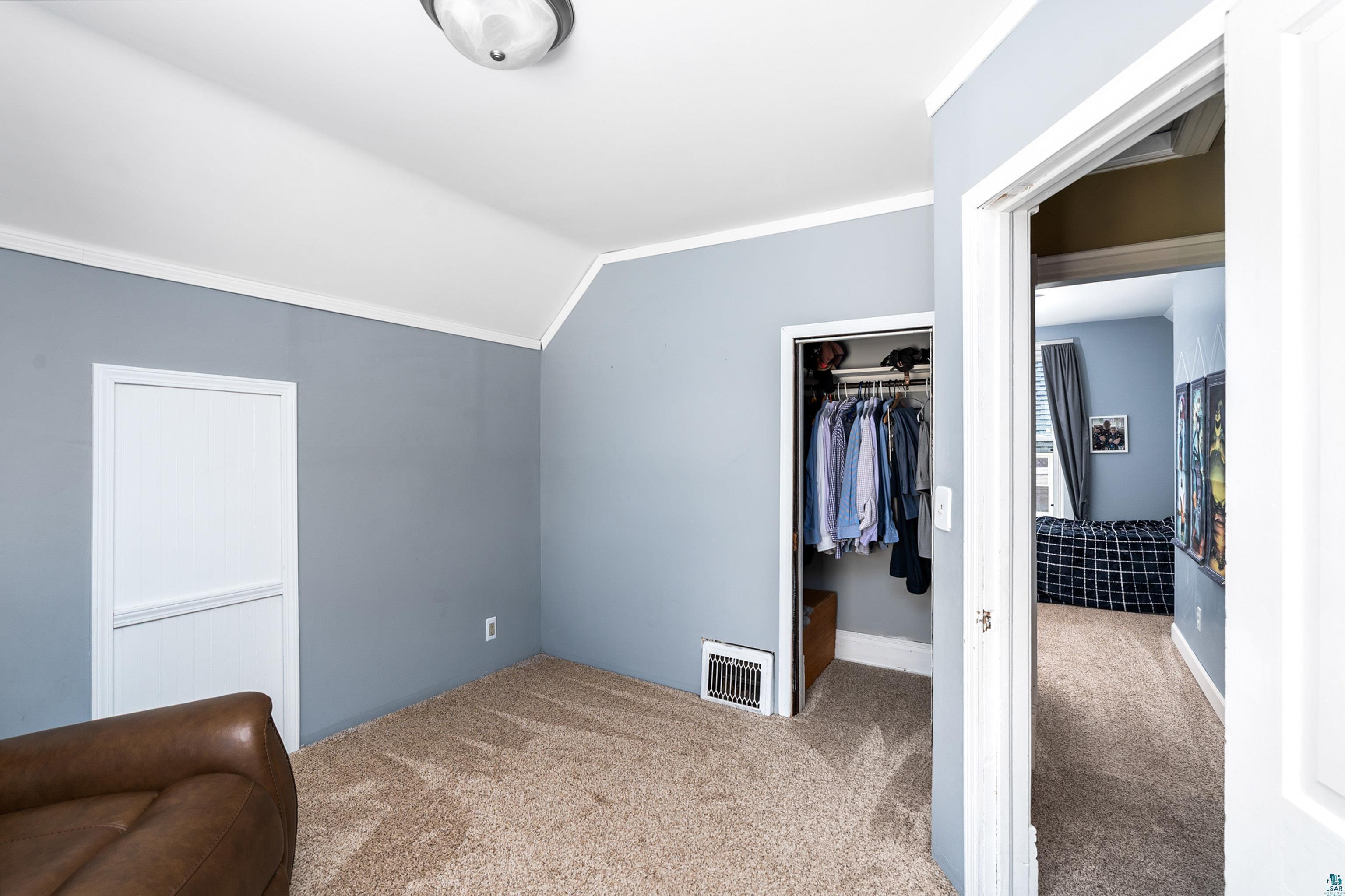 5005 Tioga St, Duluth, MN 55804 Listing Photo  36