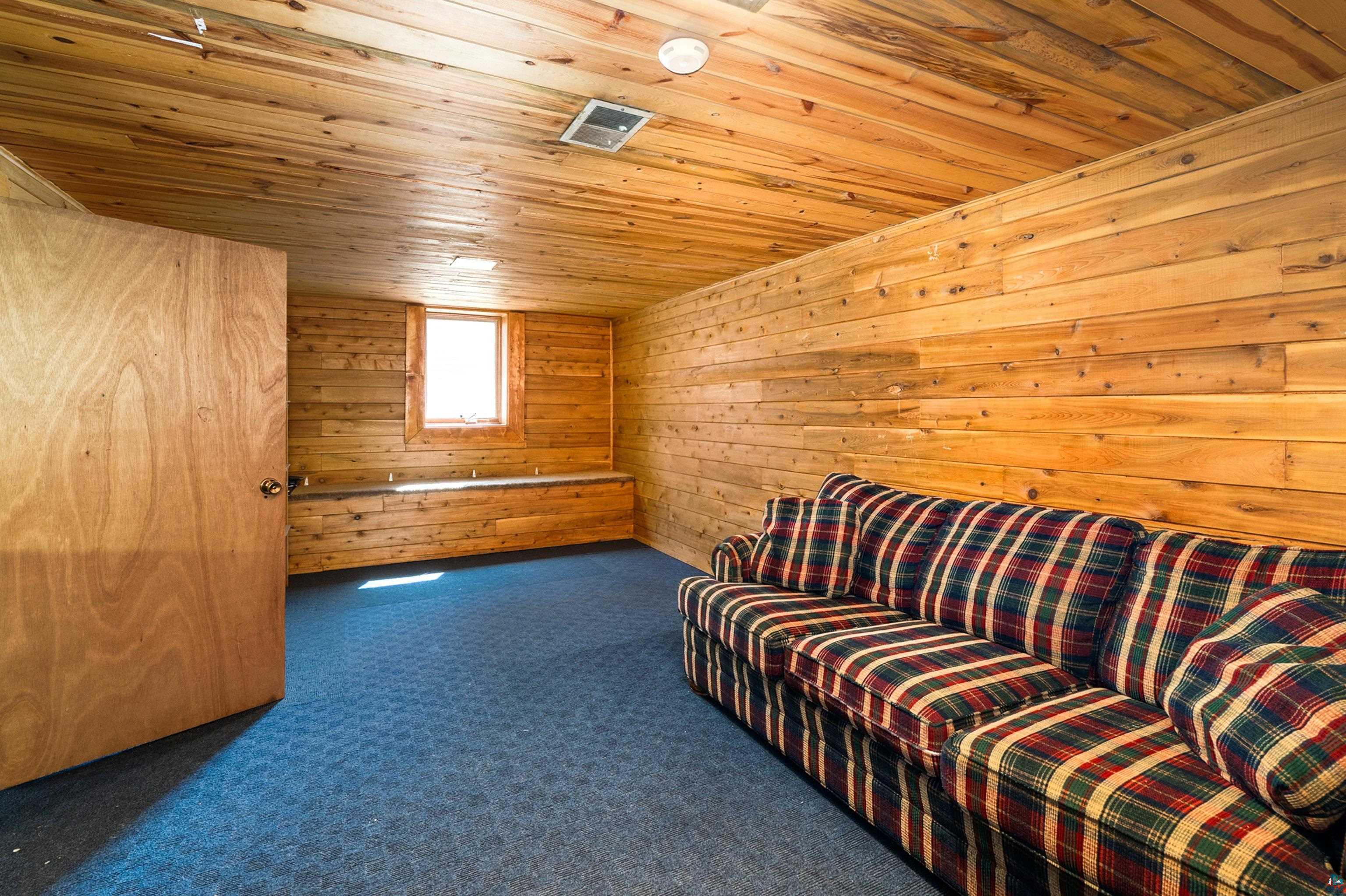 5005 Tioga St, Duluth, MN 55804 Listing Photo  44