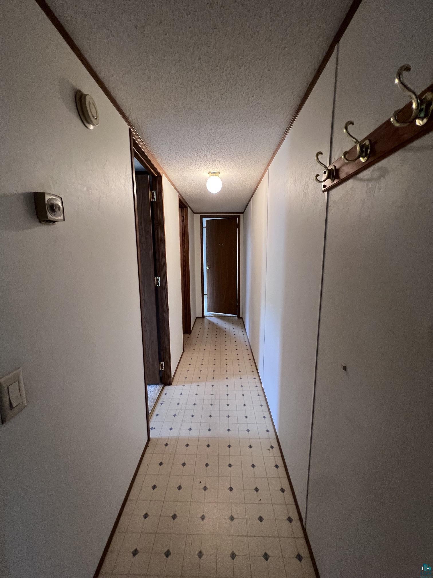 1 Plumtree Circle, Duluth, MN 55810 Listing Photo  16