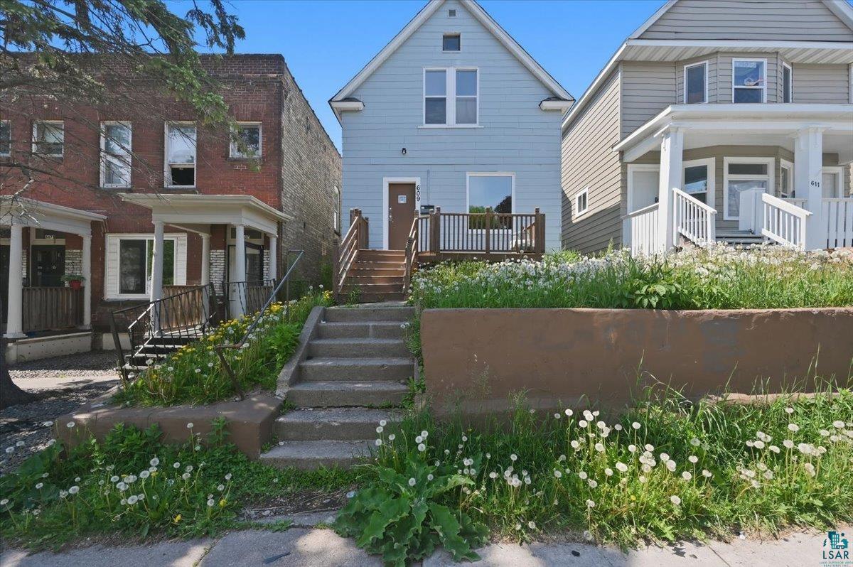 609 E 6th St, Duluth, MN 55805 Listing Photo  1