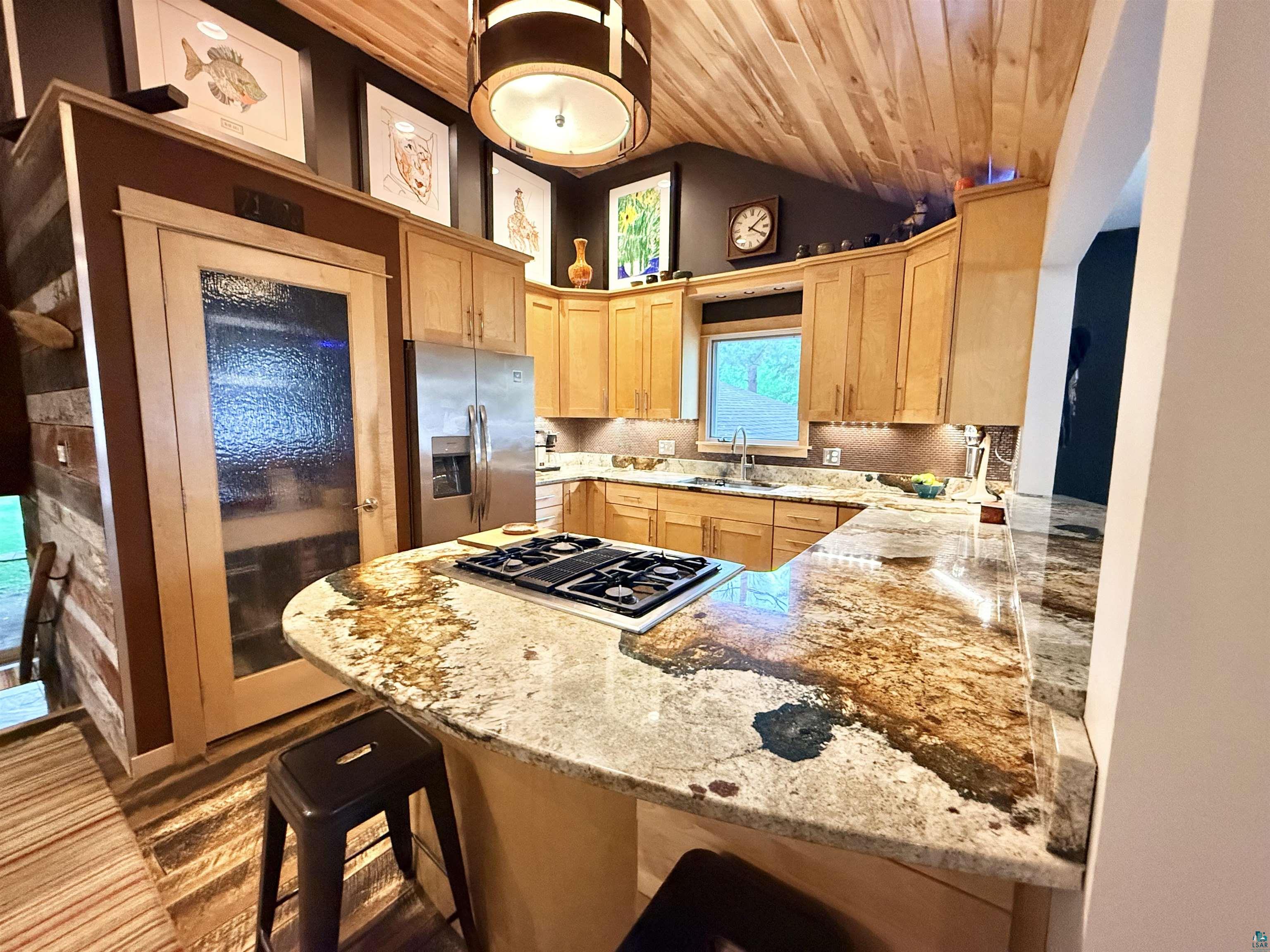 1811 Columbus Ave, Duluth, MN 55803 Listing Photo  50