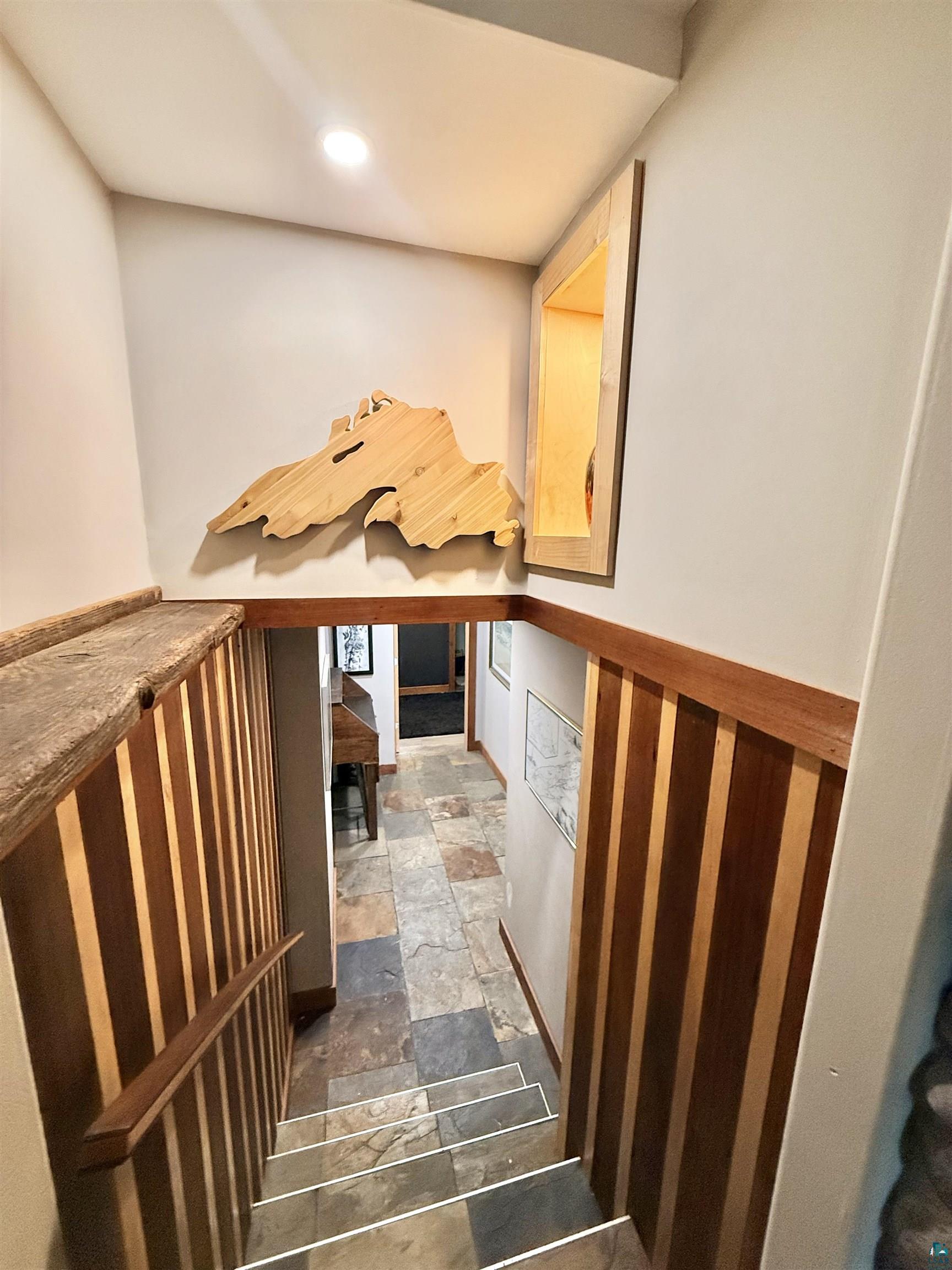 1811 Columbus Ave, Duluth, MN 55803 Listing Photo  69