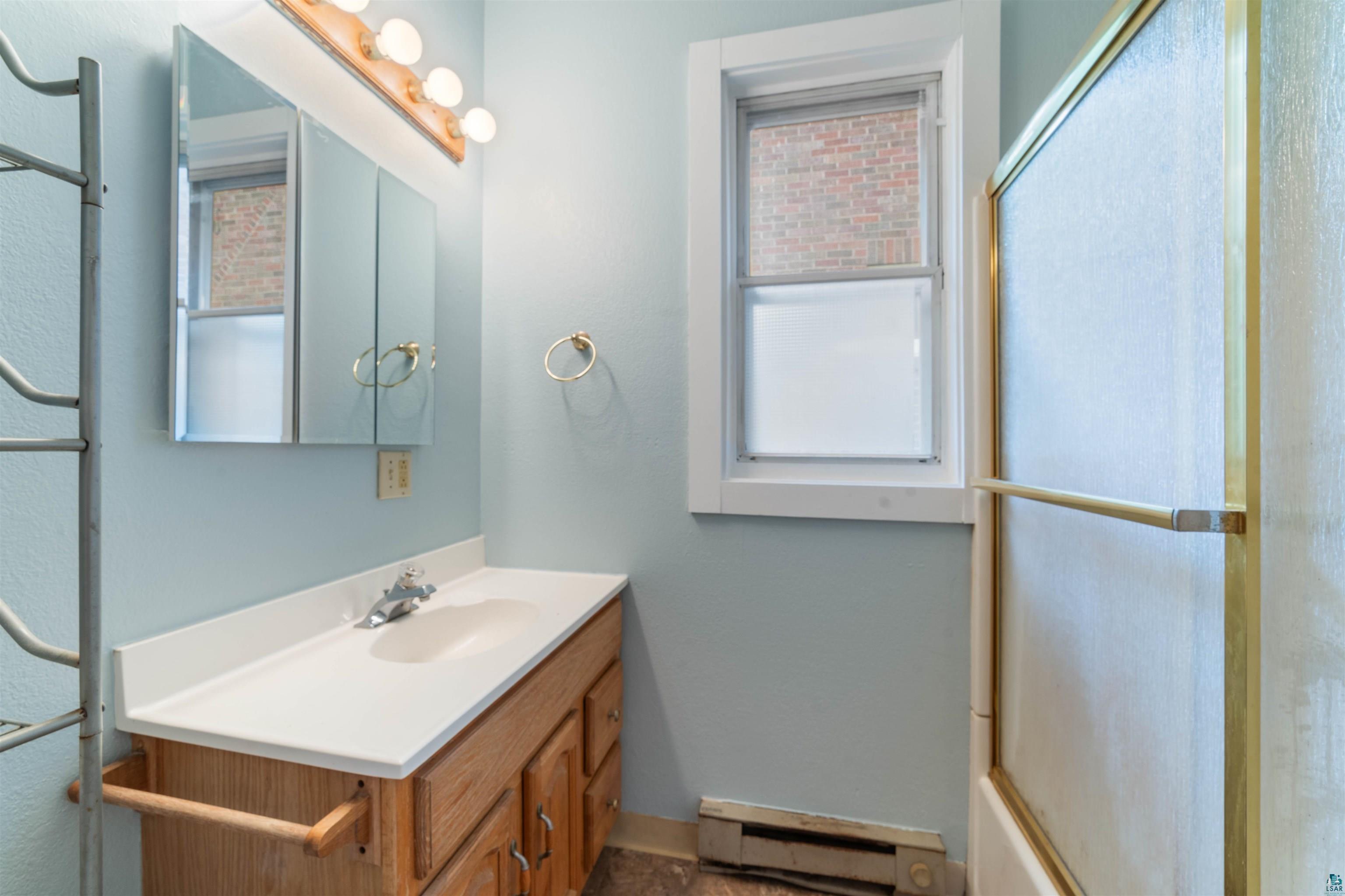 915 Grandview Ave, Duluth, MN 55812 Listing Photo  13