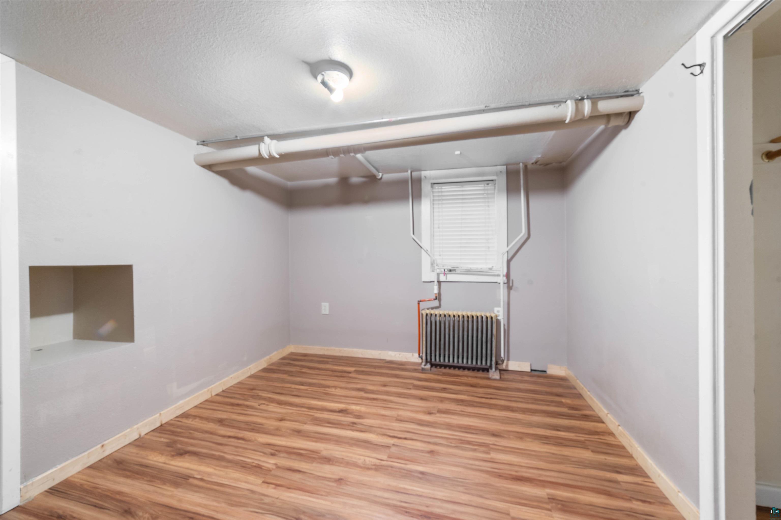 915 Grandview Ave, Duluth, MN 55812 Listing Photo  20