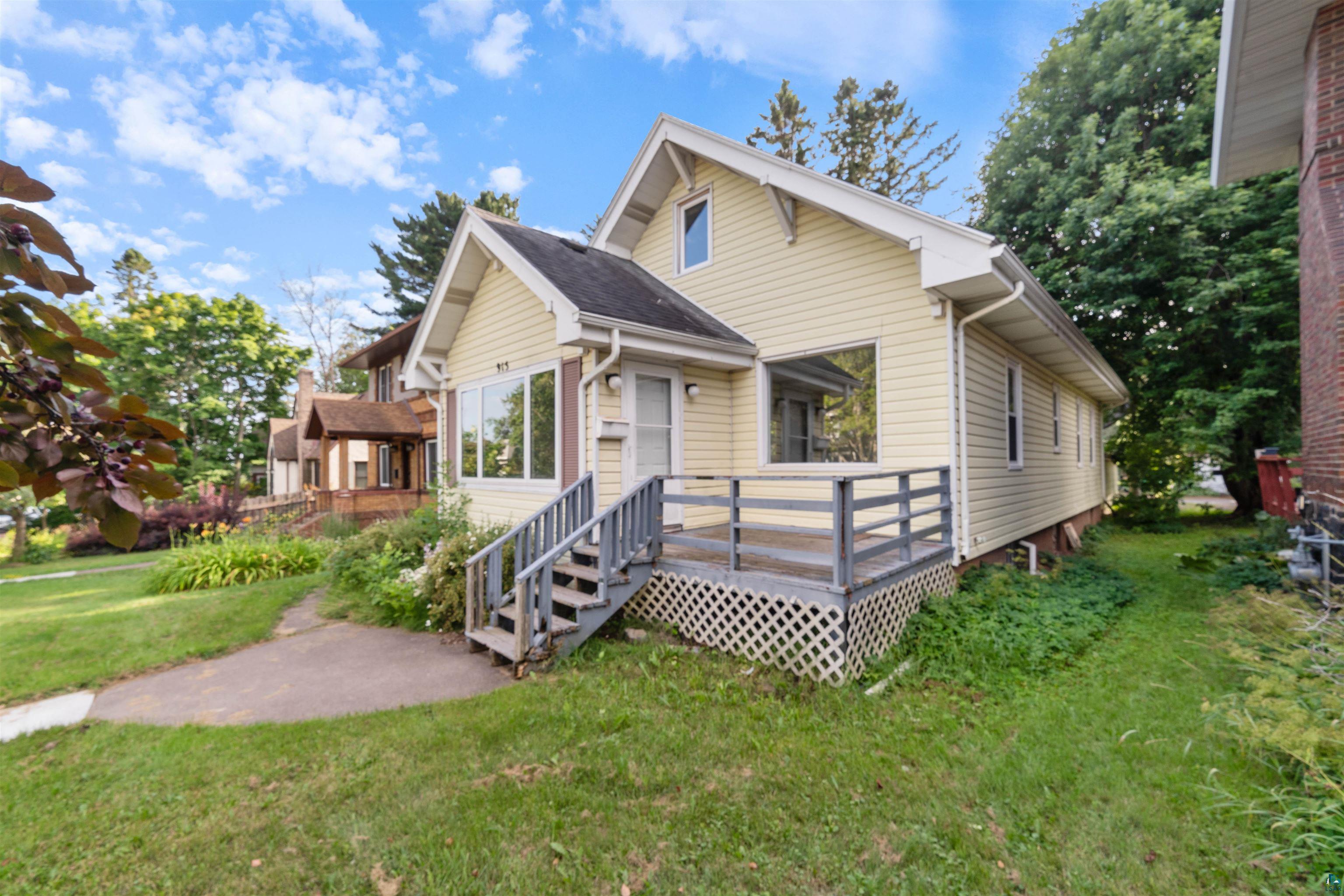915 Grandview Ave, Duluth, MN 55812 Listing Photo  28