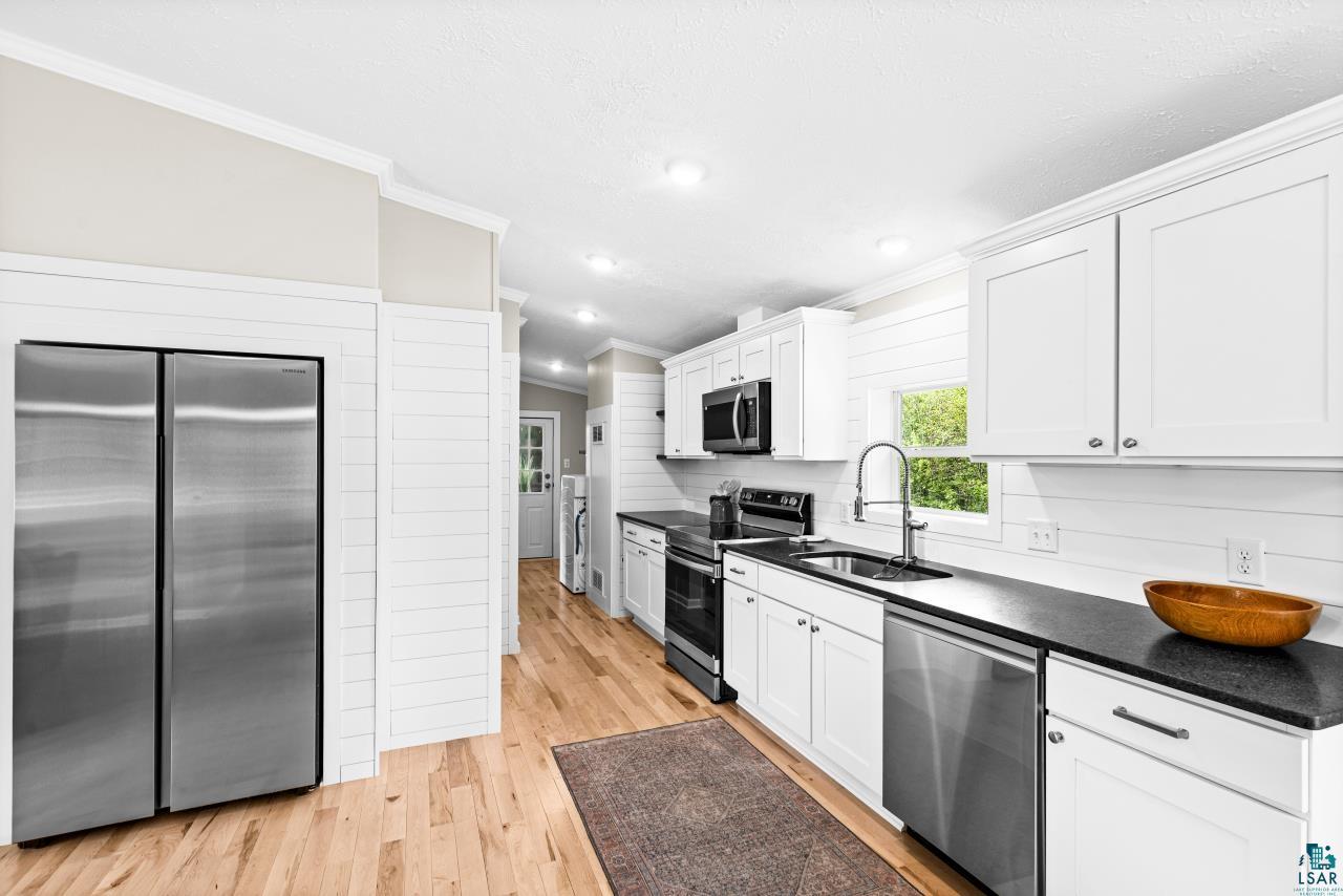 4407 Ugstad Rd, Hermantown, MN 55811 Listing Photo  15