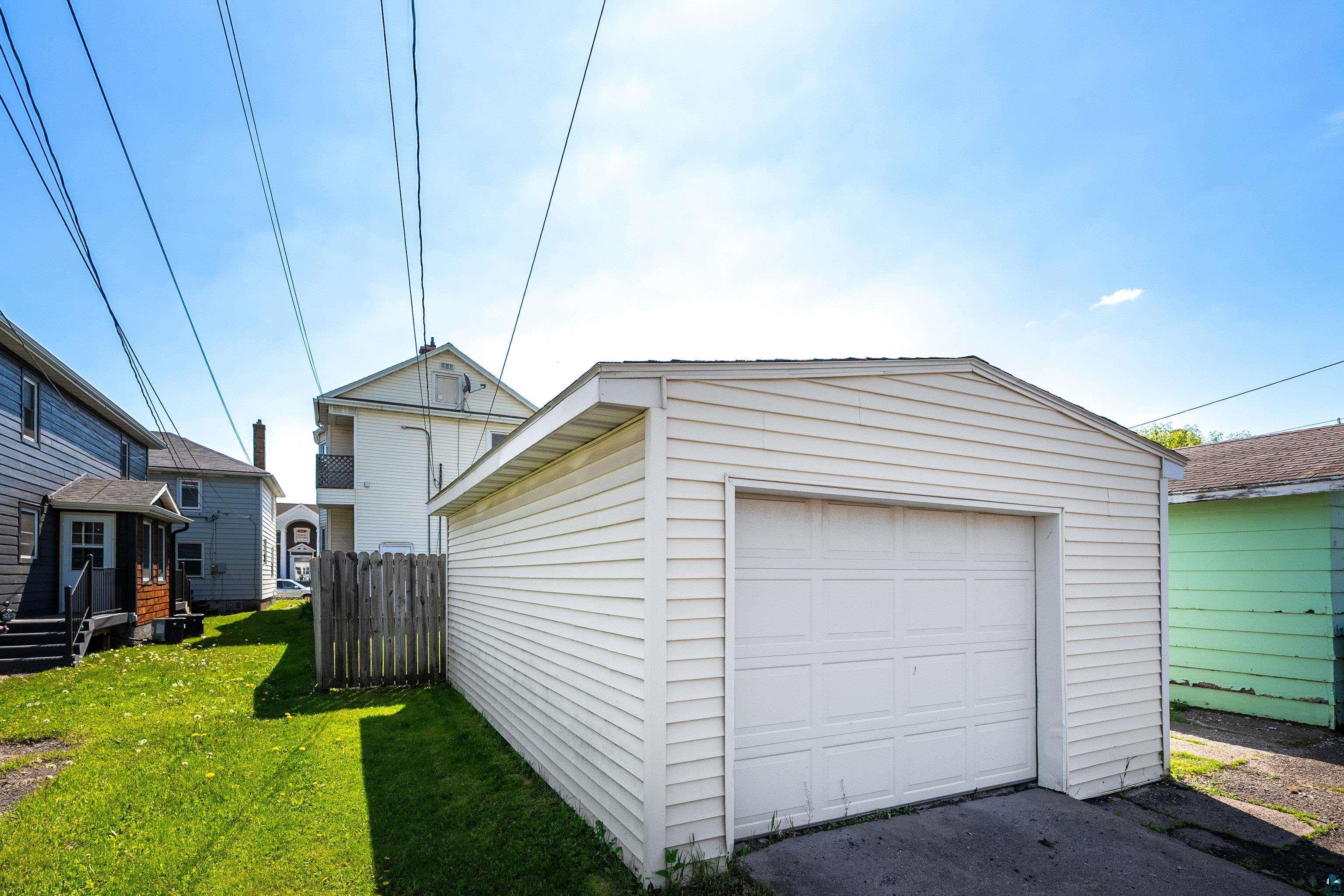 1305 Hammond Ave, Superior, WI 54880 Listing Photo  28