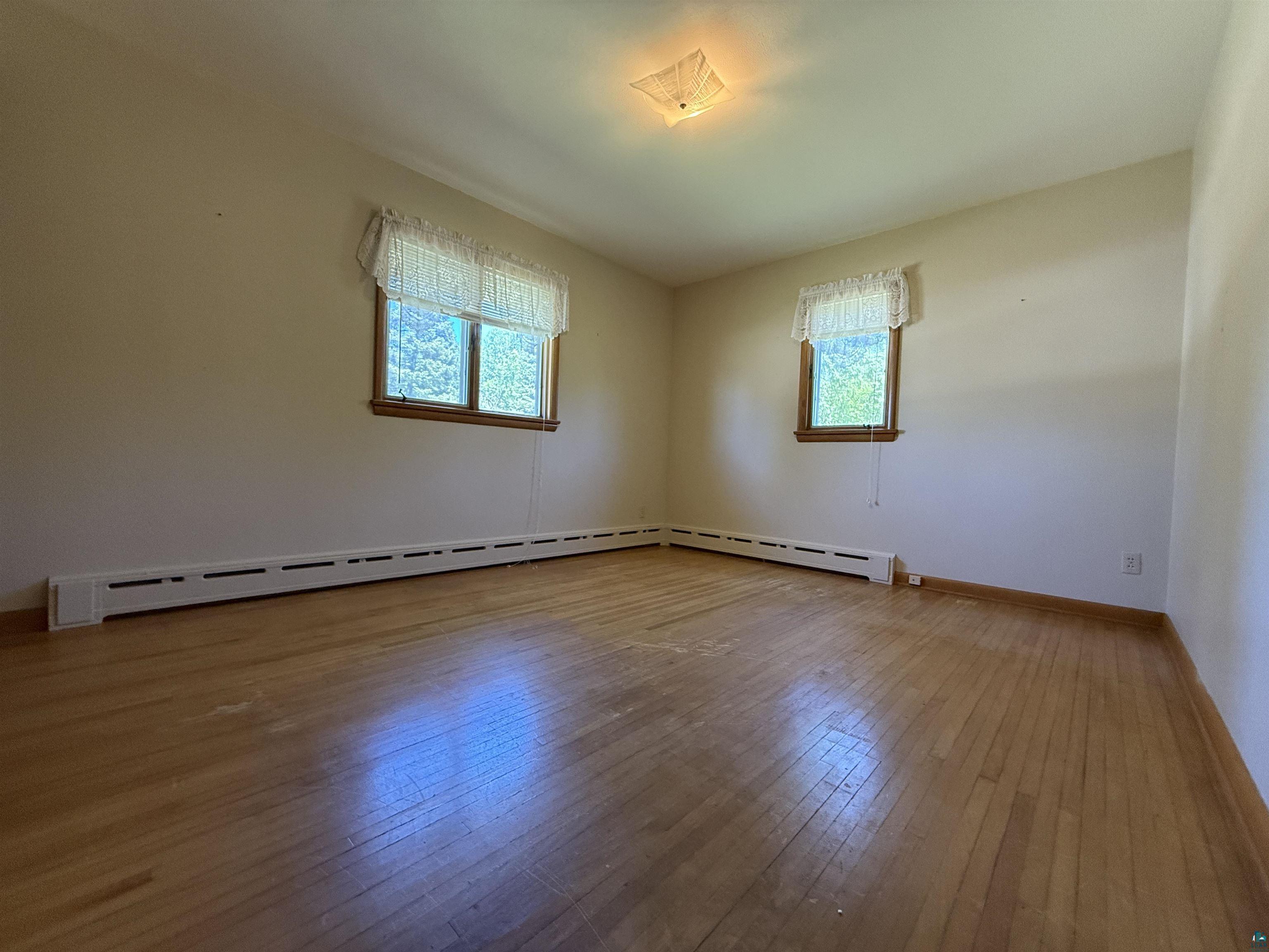 607 3rd St NE, Chisholm, MN 55719 Listing Photo  13