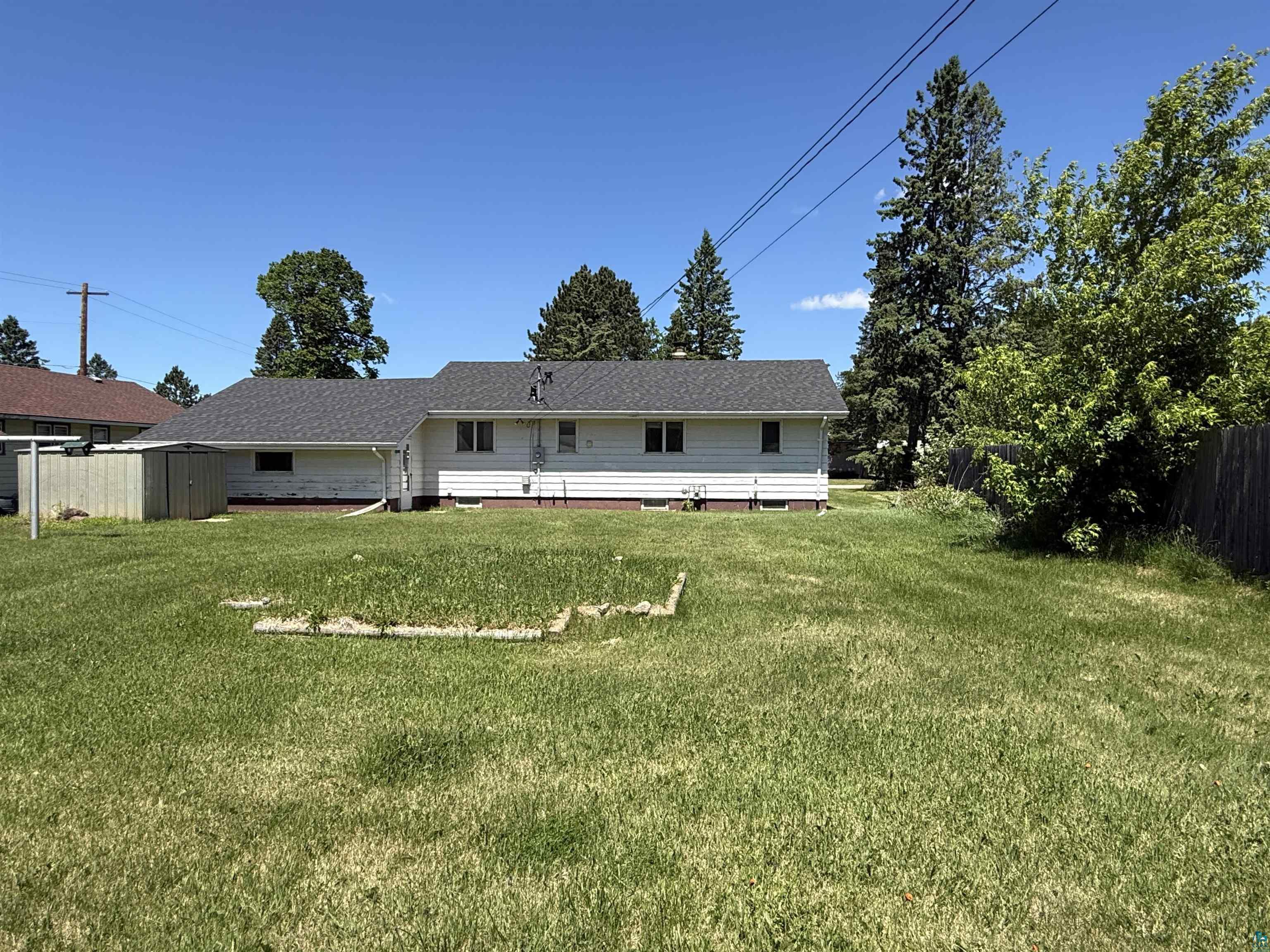607 3rd St NE, Chisholm, MN 55719 Listing Photo  31