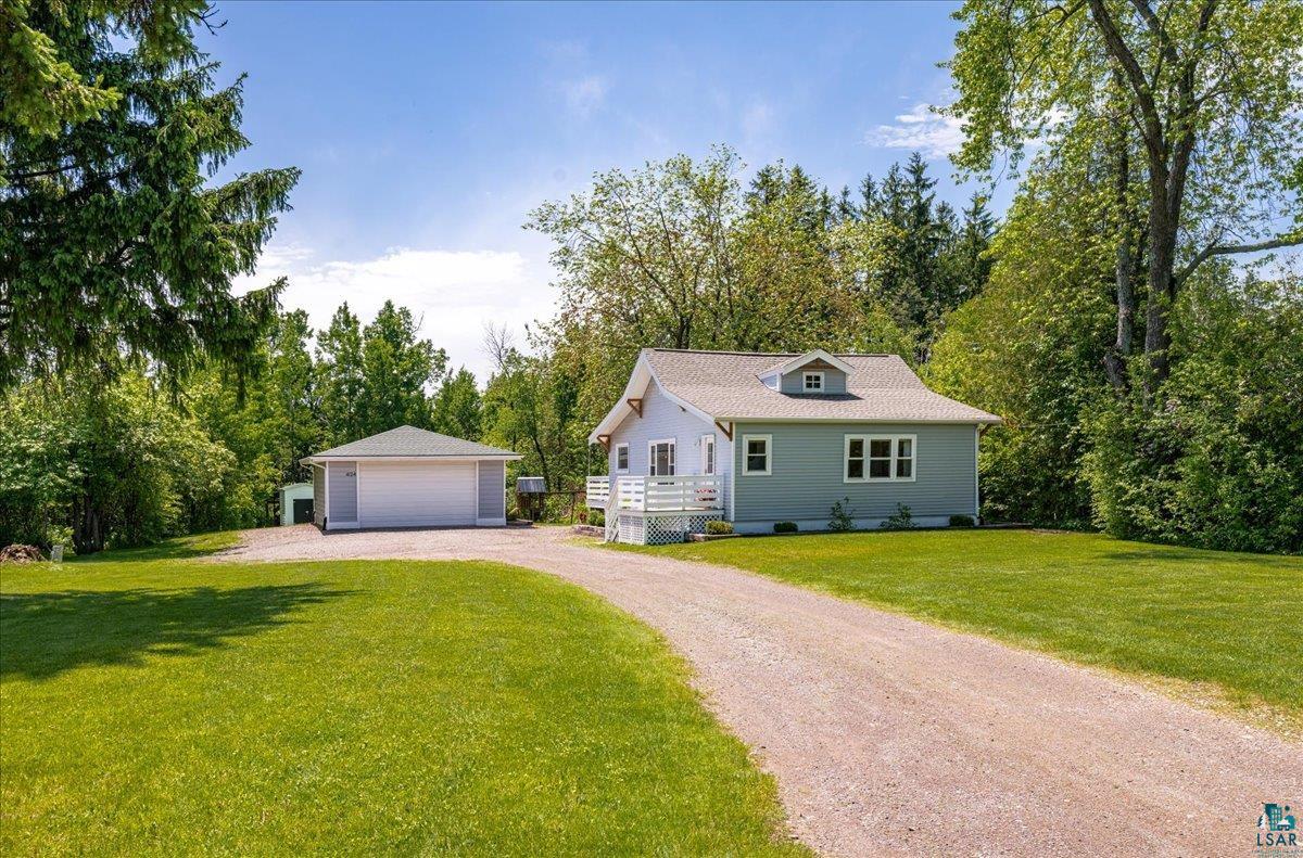 4124 W Calvary Rd, Duluth, MN 55803 Listing Photo  1