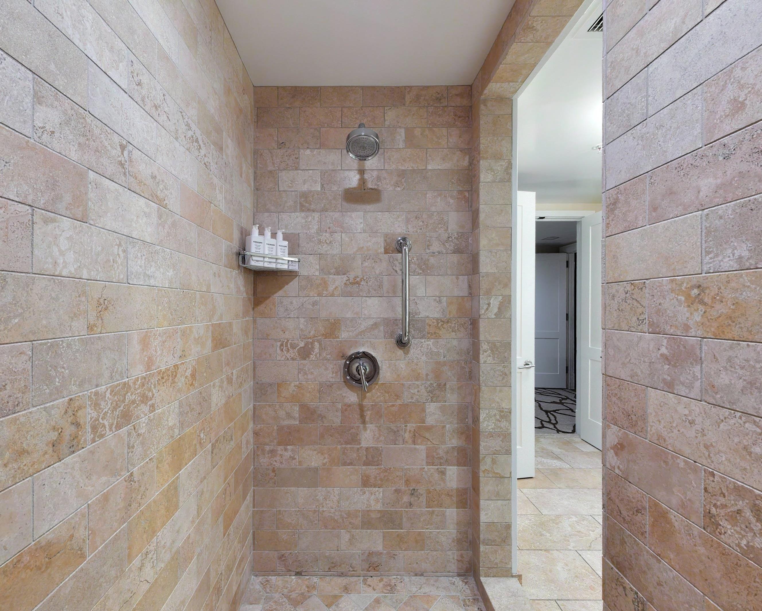 Residences on Kapalua Bay — photo 24