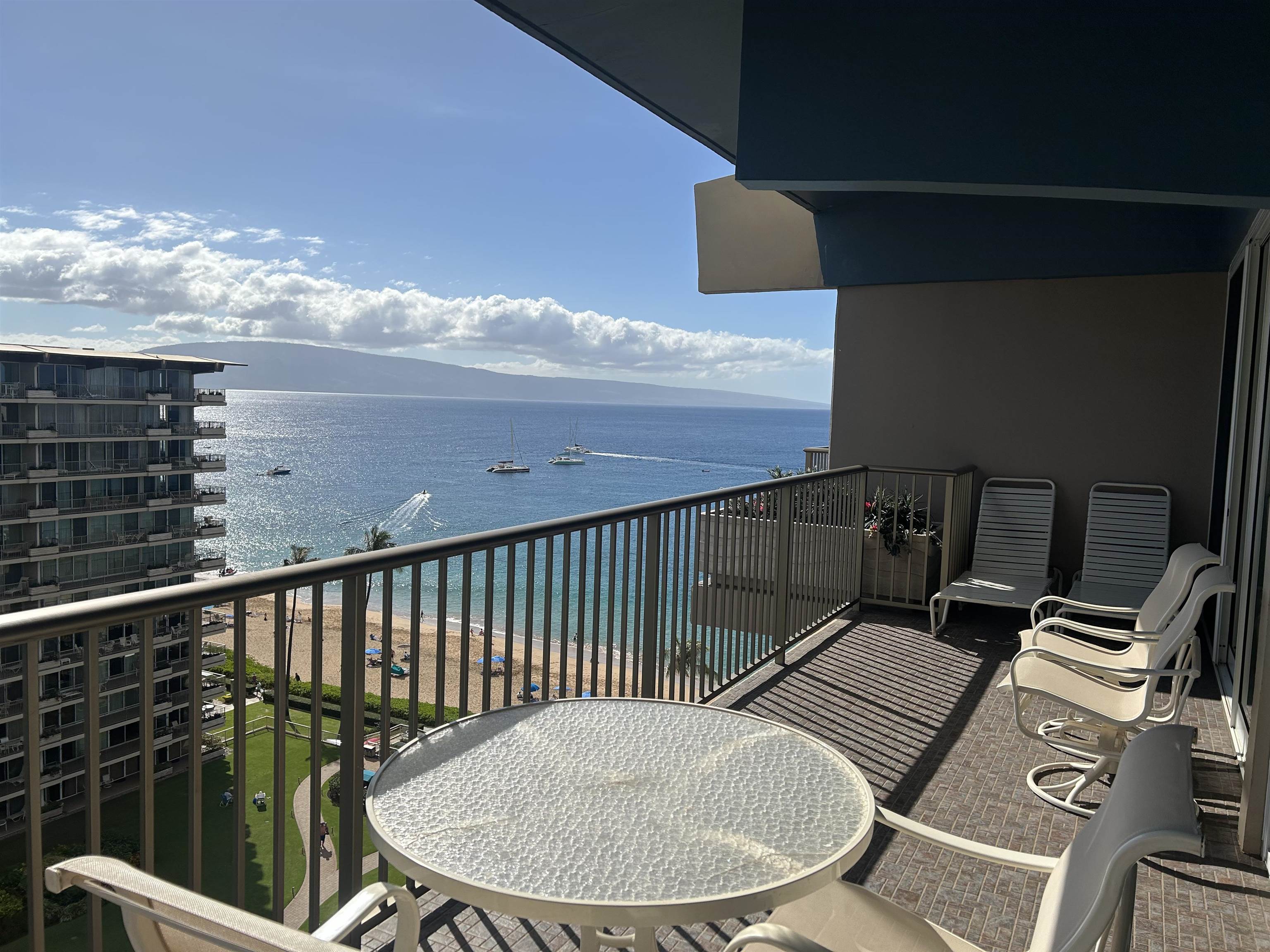 Whaler I — photo 2