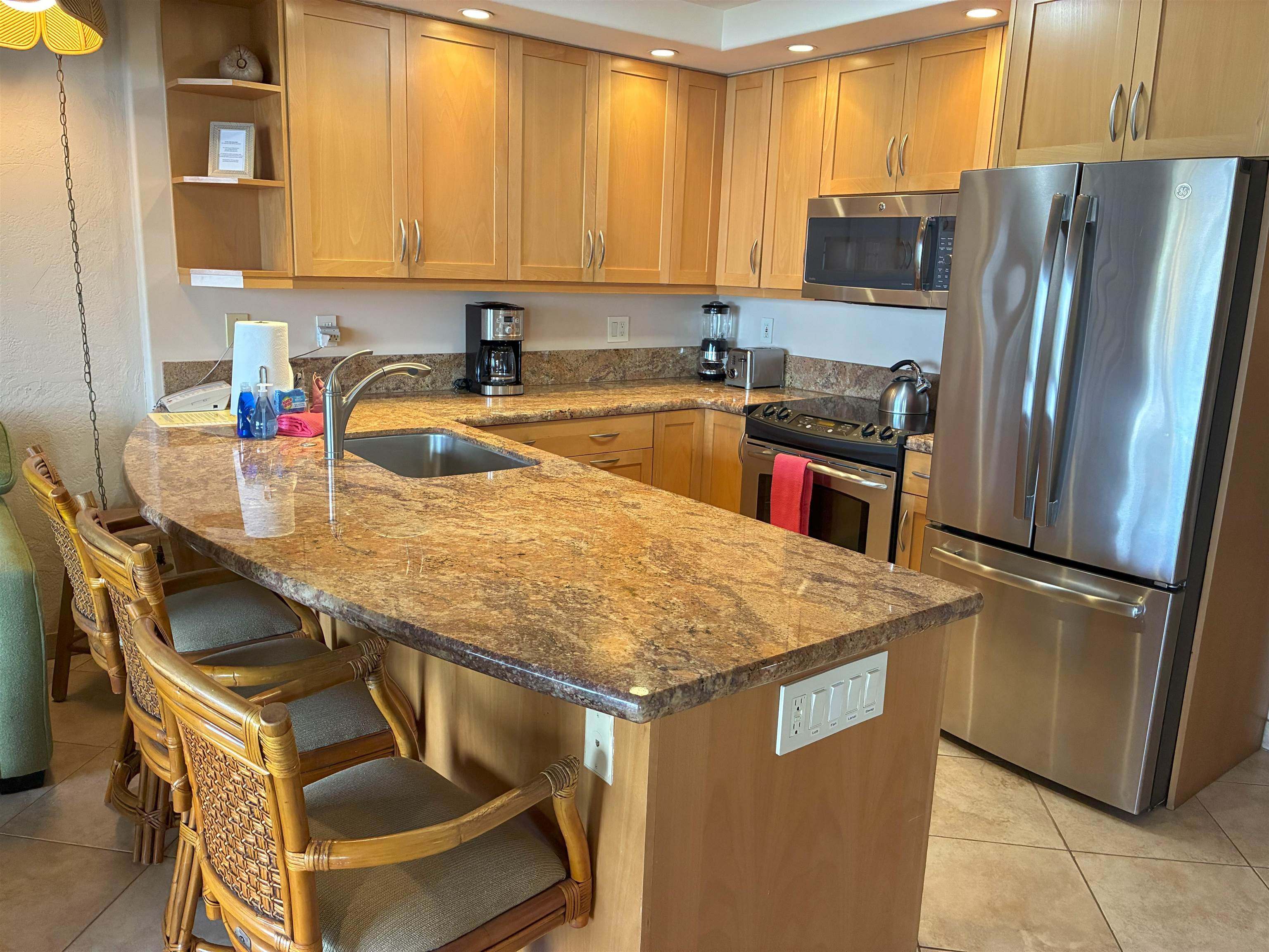 3543 Lower Honoapiilani Rd thumbnail 7
