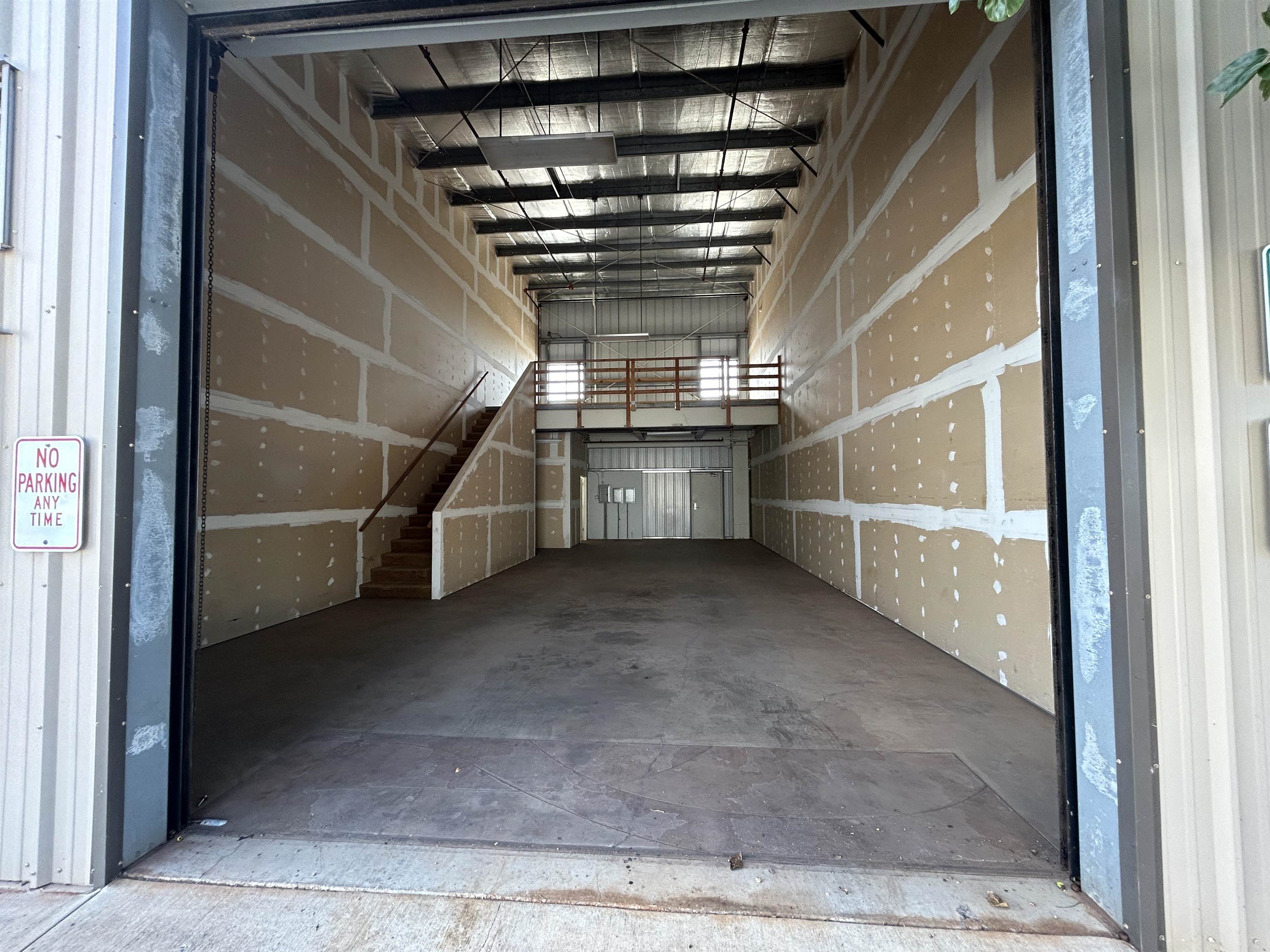 Kilohana Center — photo 11