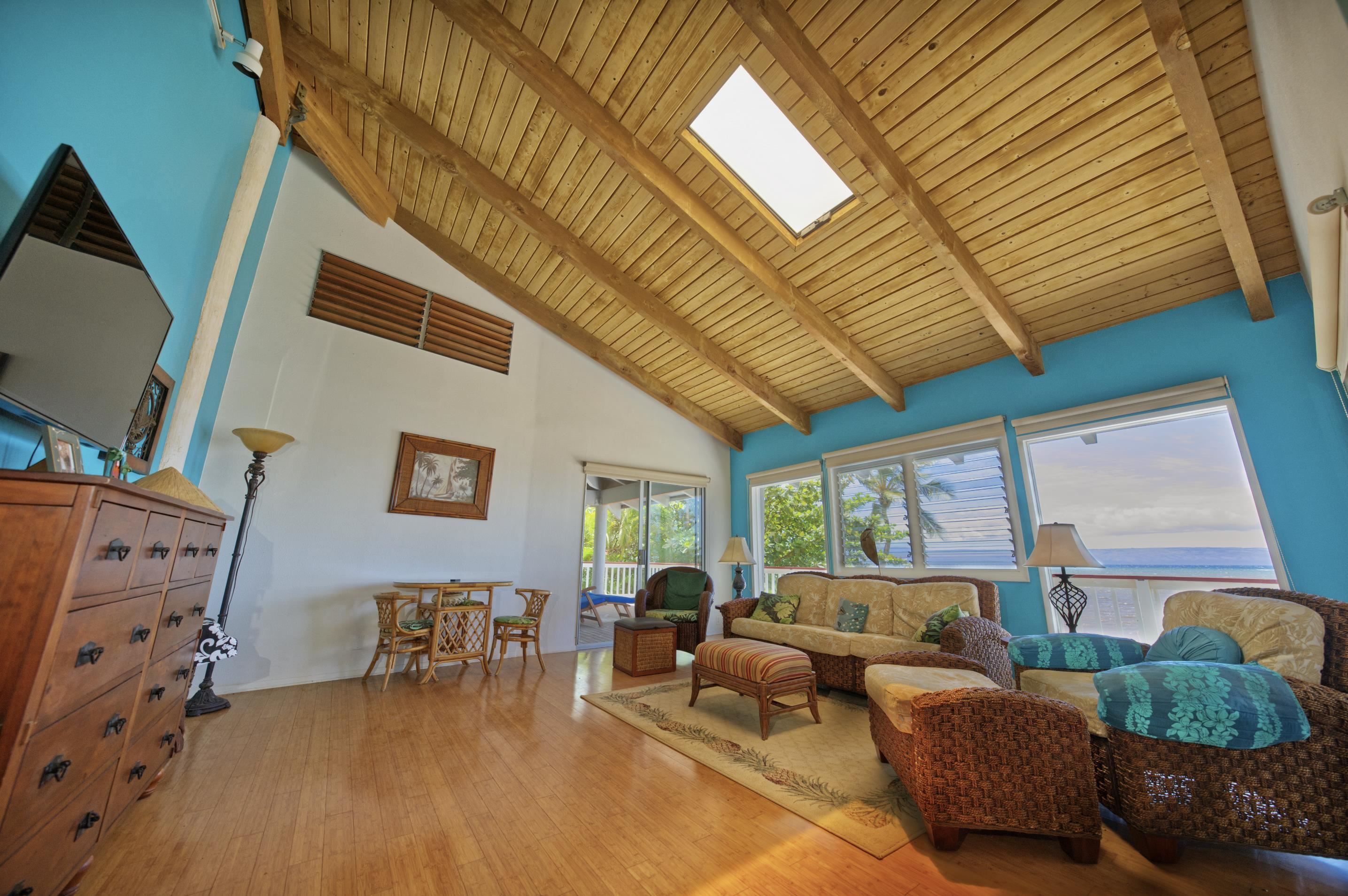 2452 Kamehameha V Hwy, Kaunakakai, HI, 96748