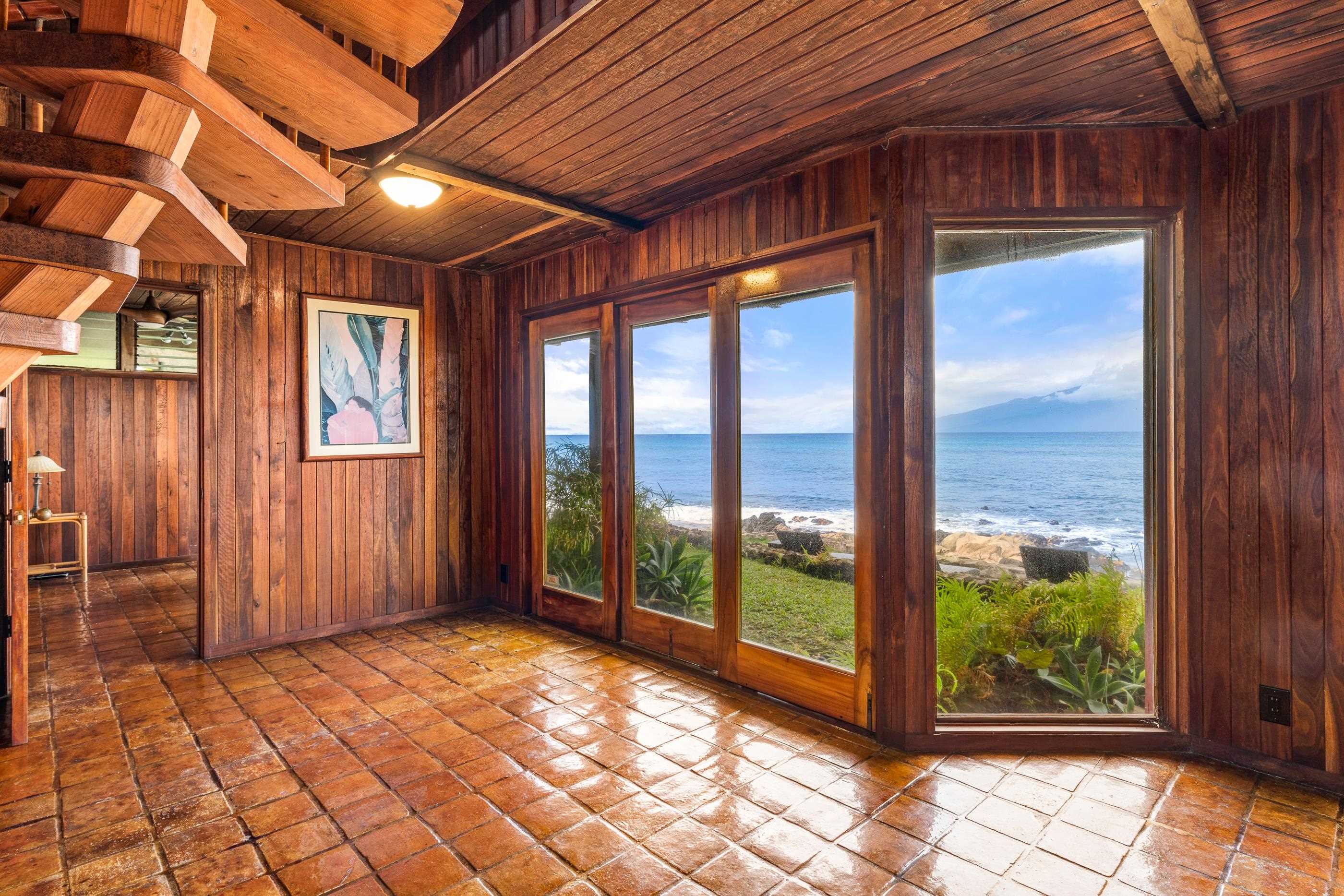 _Residential House — photo 35