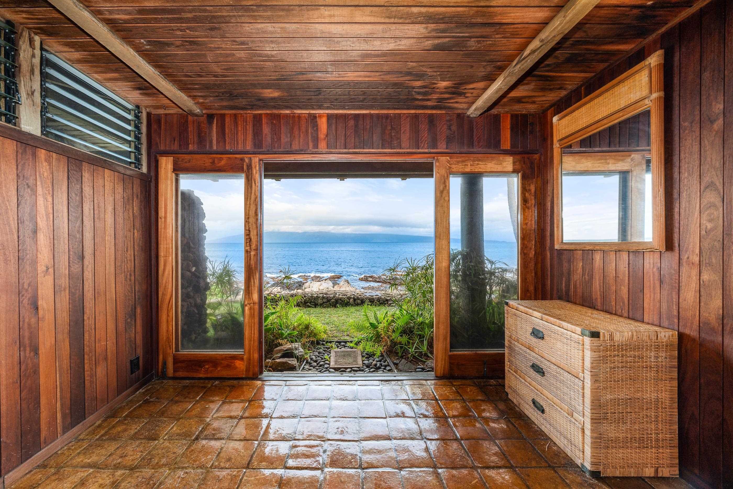 _Residential House — photo 38