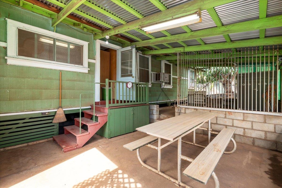 275 Kenolio Rd, Kihei, HI, 96753