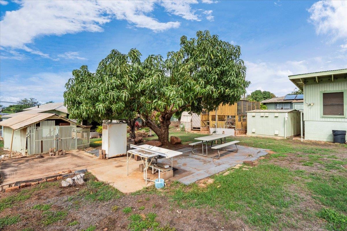 275 Kenolio Rd, Kihei, HI, 96753