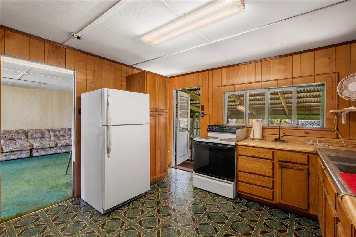 275 Kenolio Rd, Kihei, HI, 96753