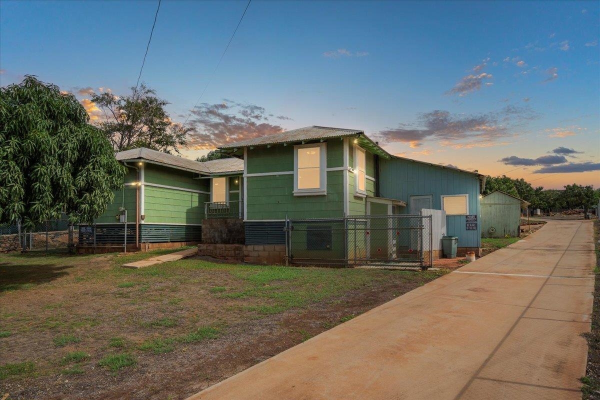 275 Kenolio Rd, Kihei, HI, 96753
