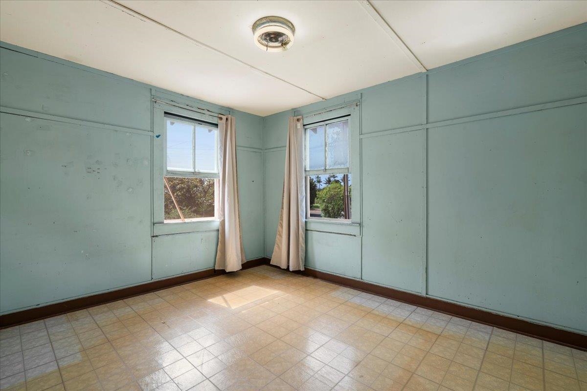 275 Kenolio Rd, Kihei, HI, 96753