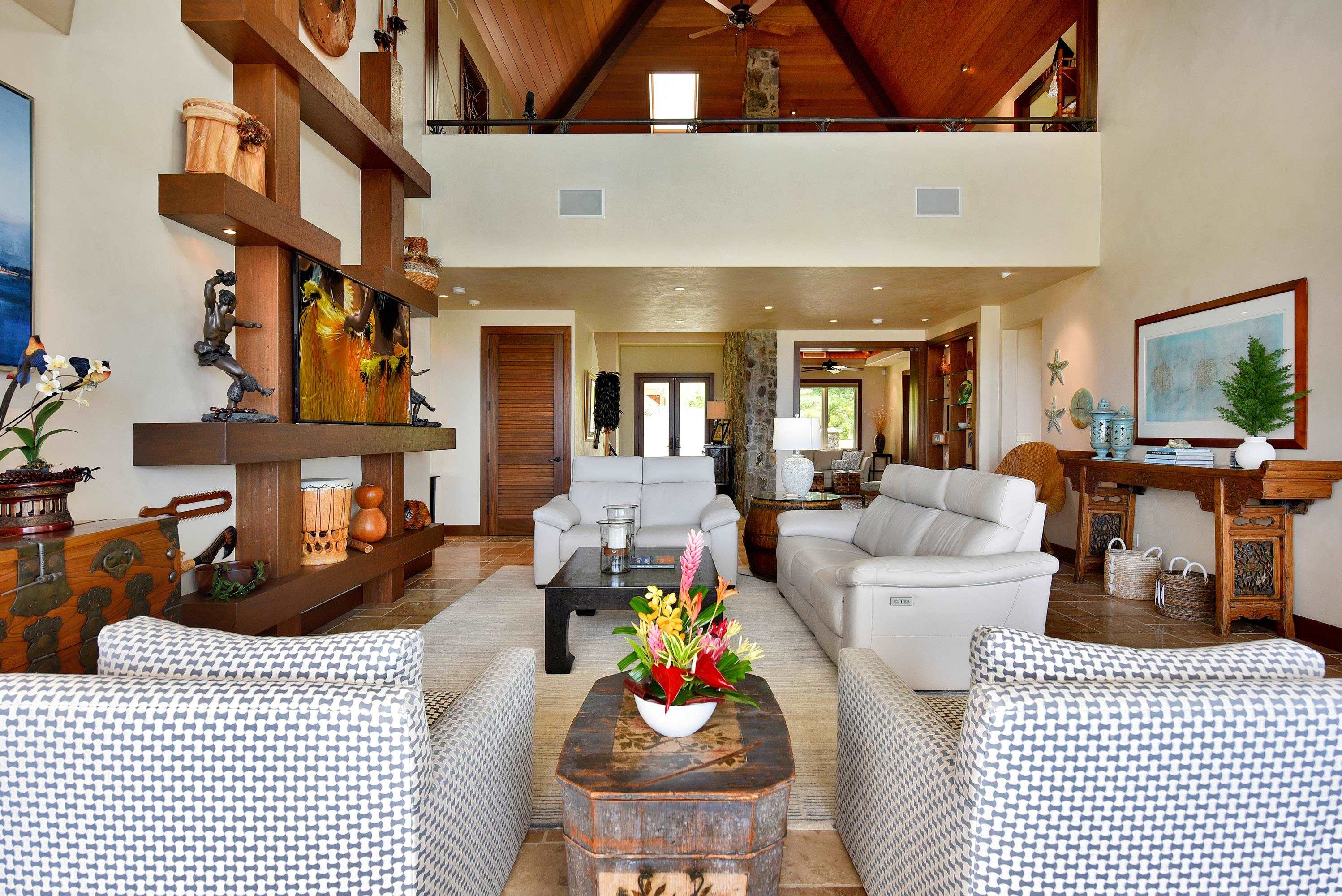 100 Woodrose Pl, Lahaina, HI, 96761