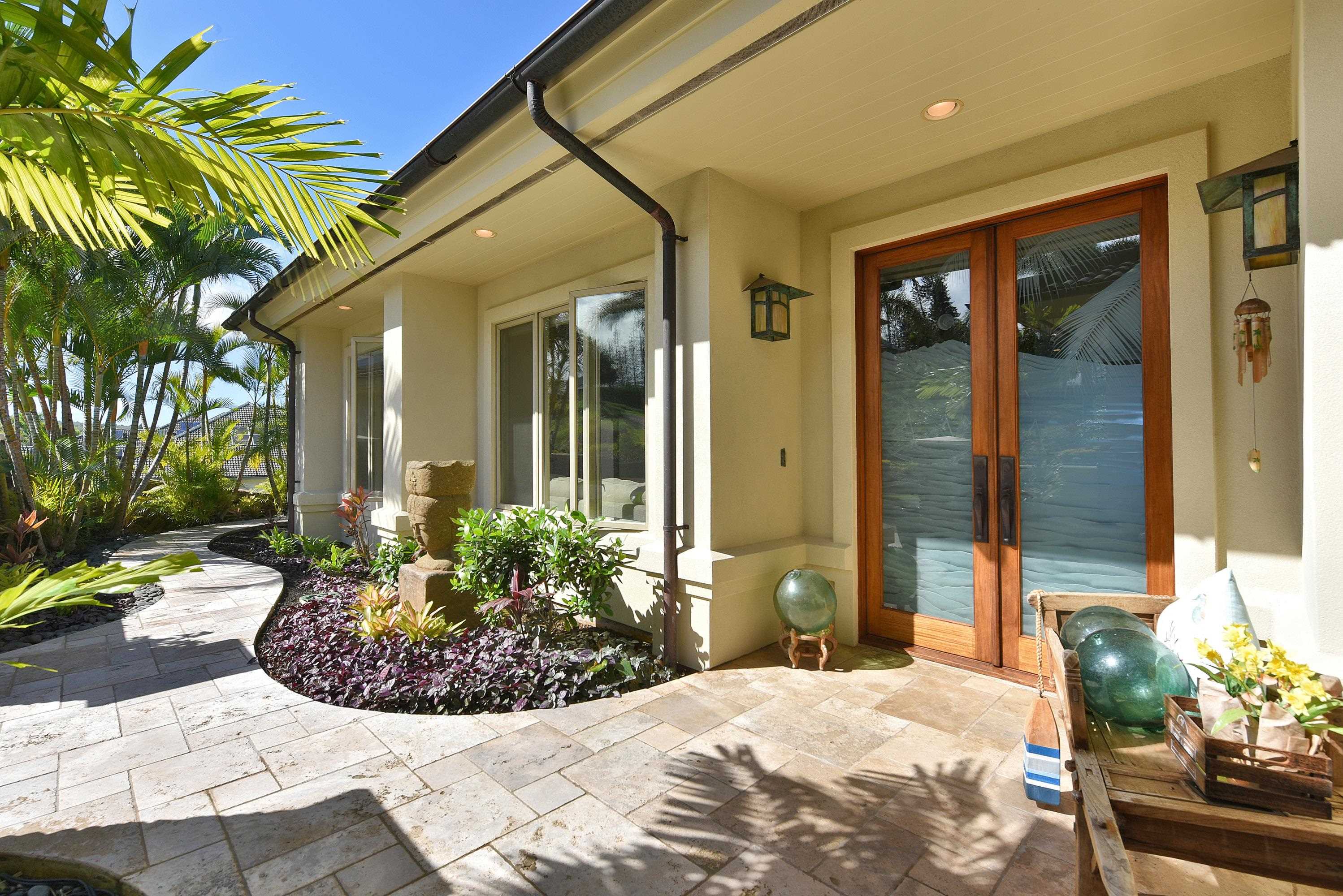 100 Woodrose Pl, Lahaina, HI, 96761