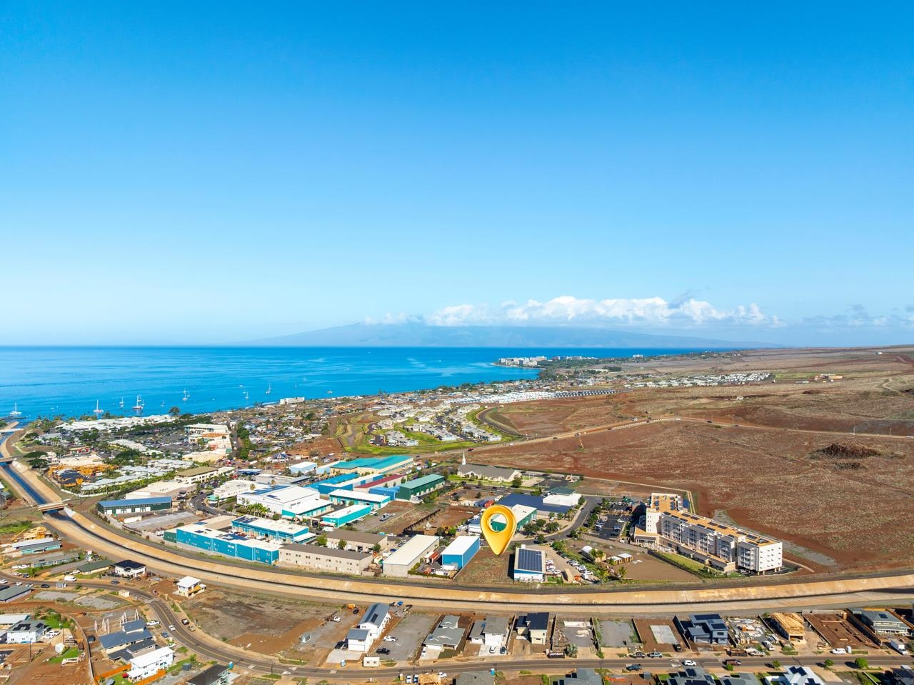 Lahaina Bus Park Ph — photo 24