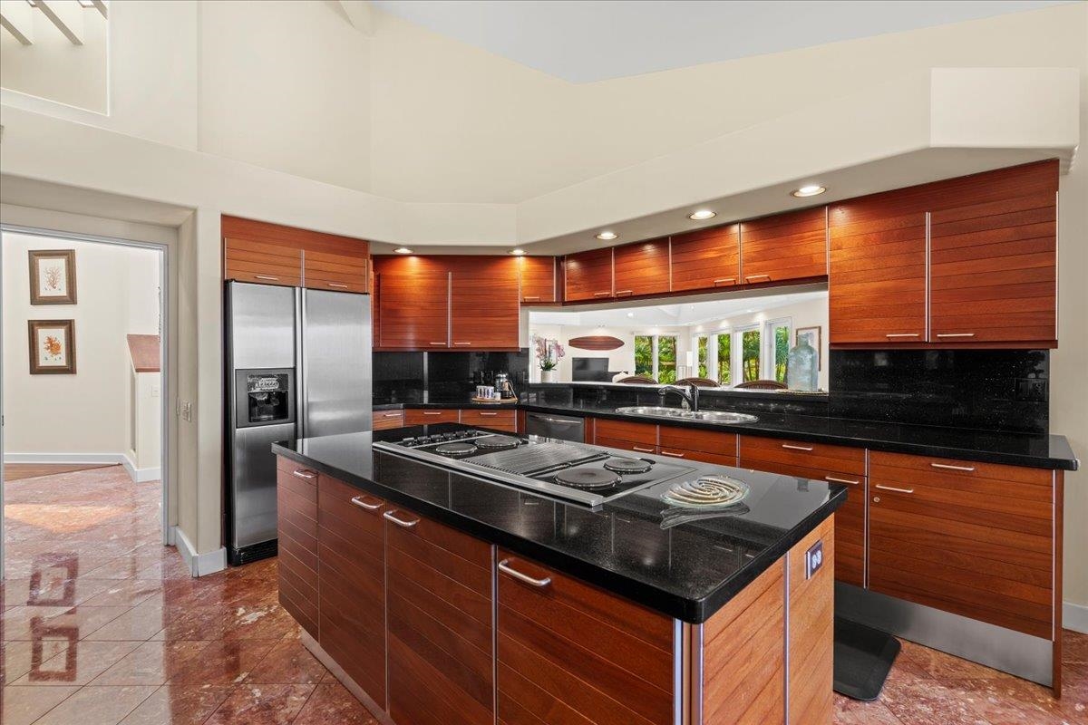 9 Puu Hale St, Lahaina, HI, 96761