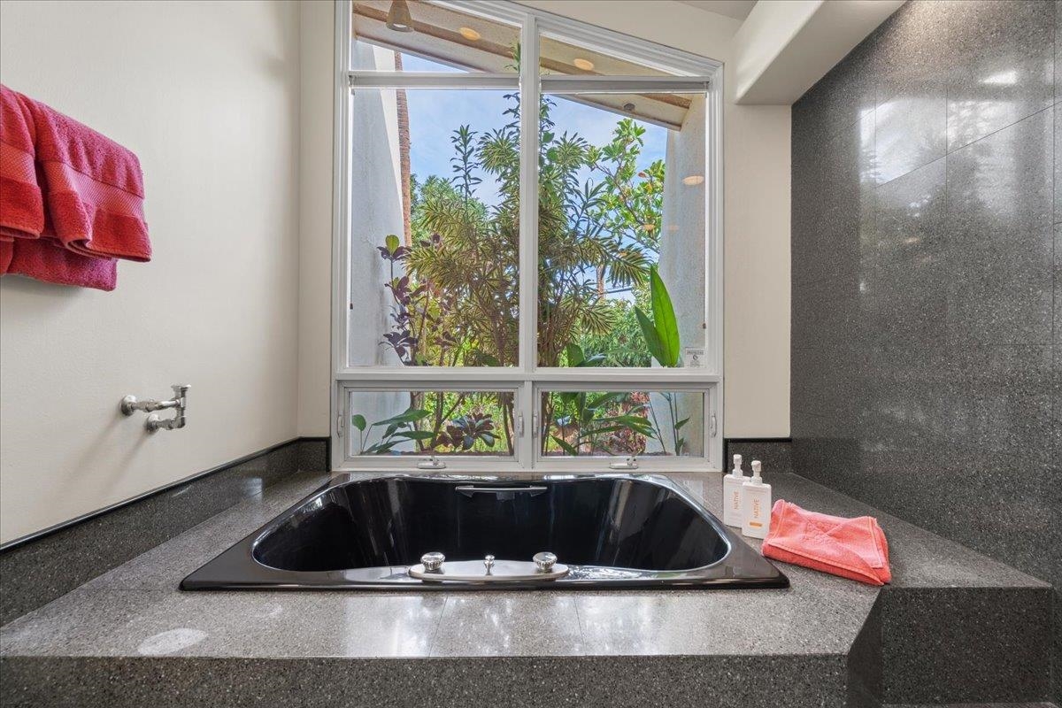 9 Puu Hale St, Lahaina, HI, 96761
