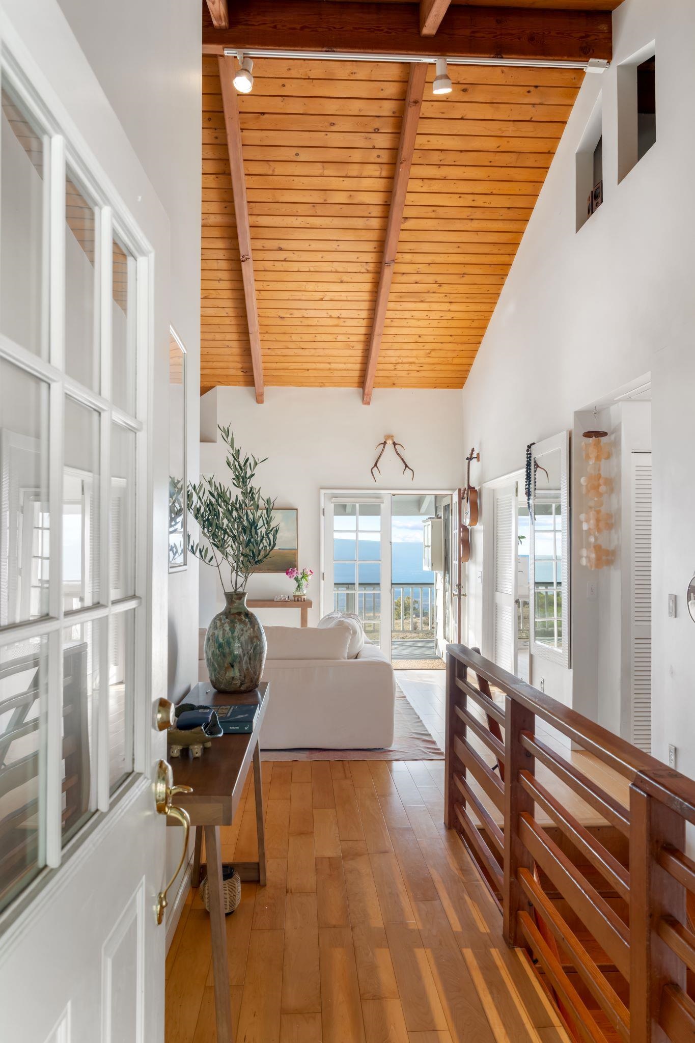 216 Keoni Pl, Kula, HI, 96790