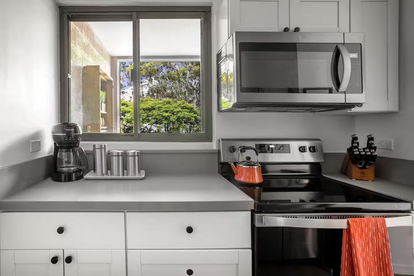 Kahana Manor — photo 8