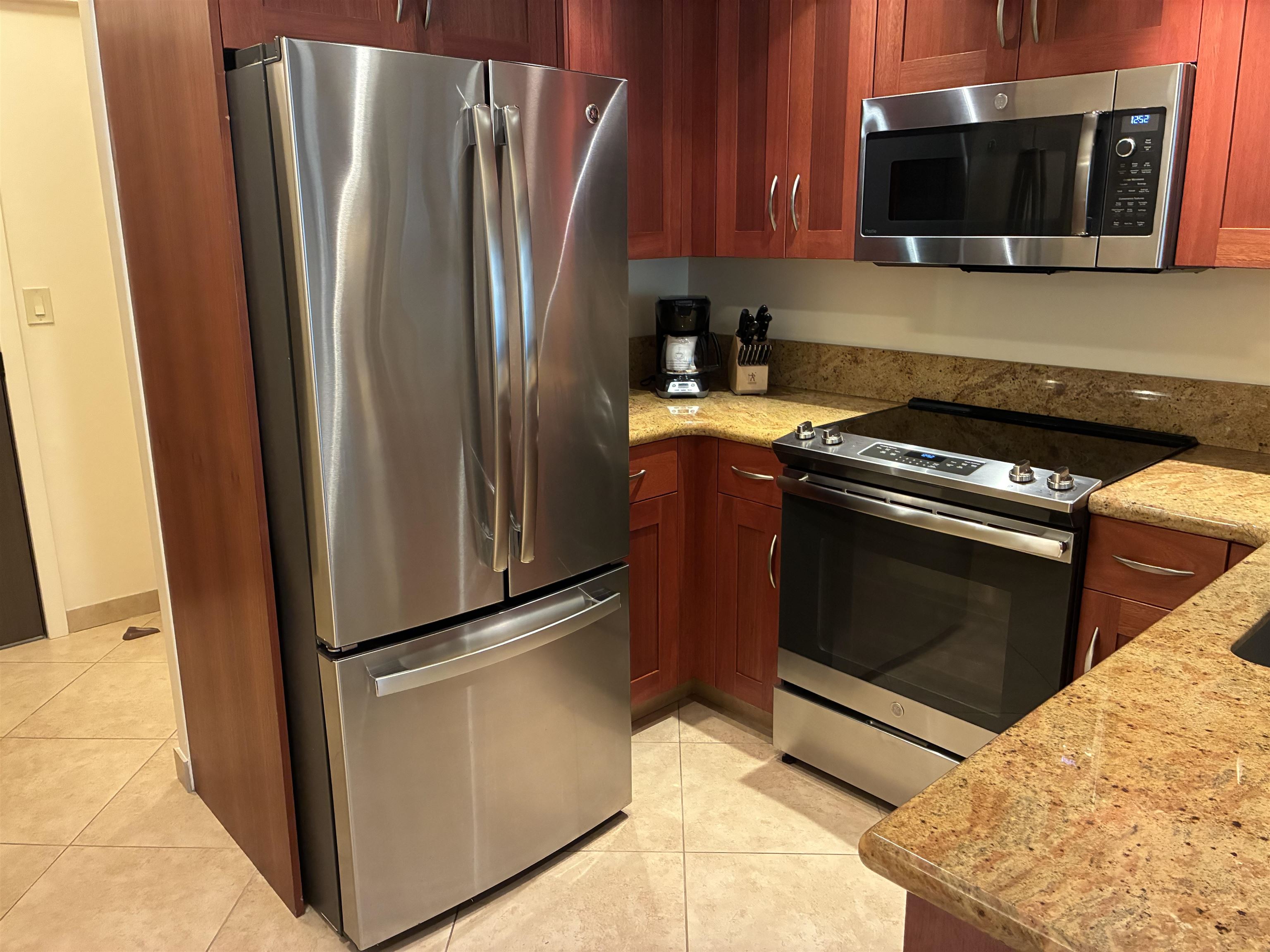 Whaler I — photo 10