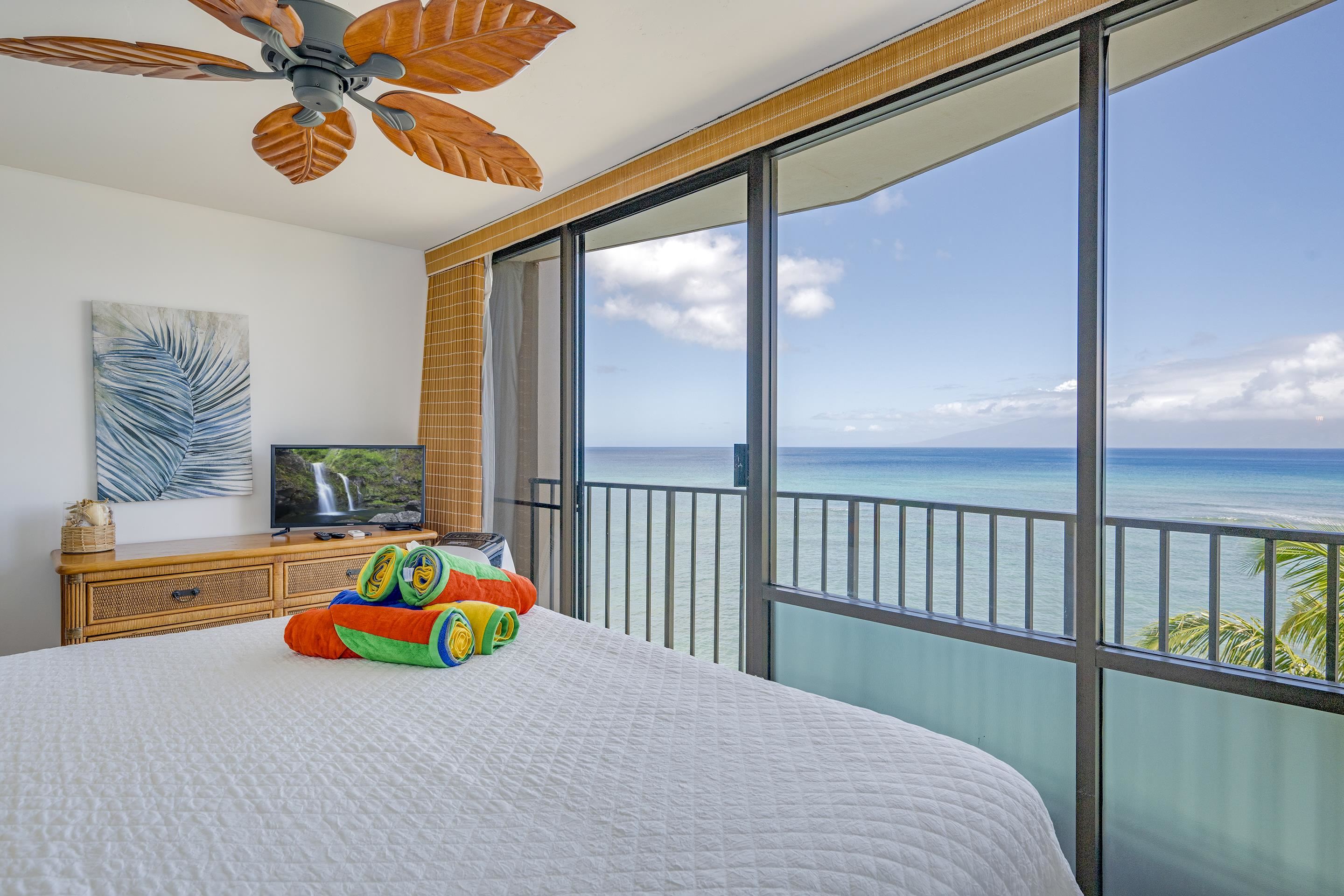 Valley Isle Resort — Valley Isle Resort, Napili/Kahana/Honokowai — property photo 3 of 25