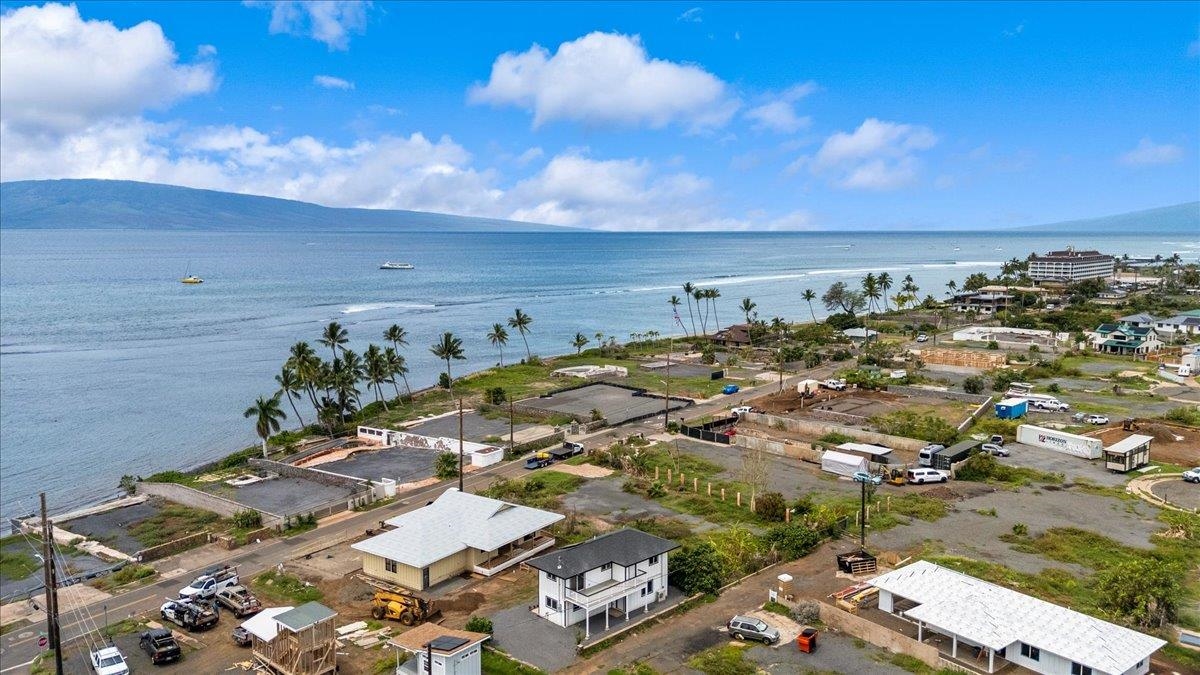 310 Front — Lahaina, Lahaina — property photo 42 of 46