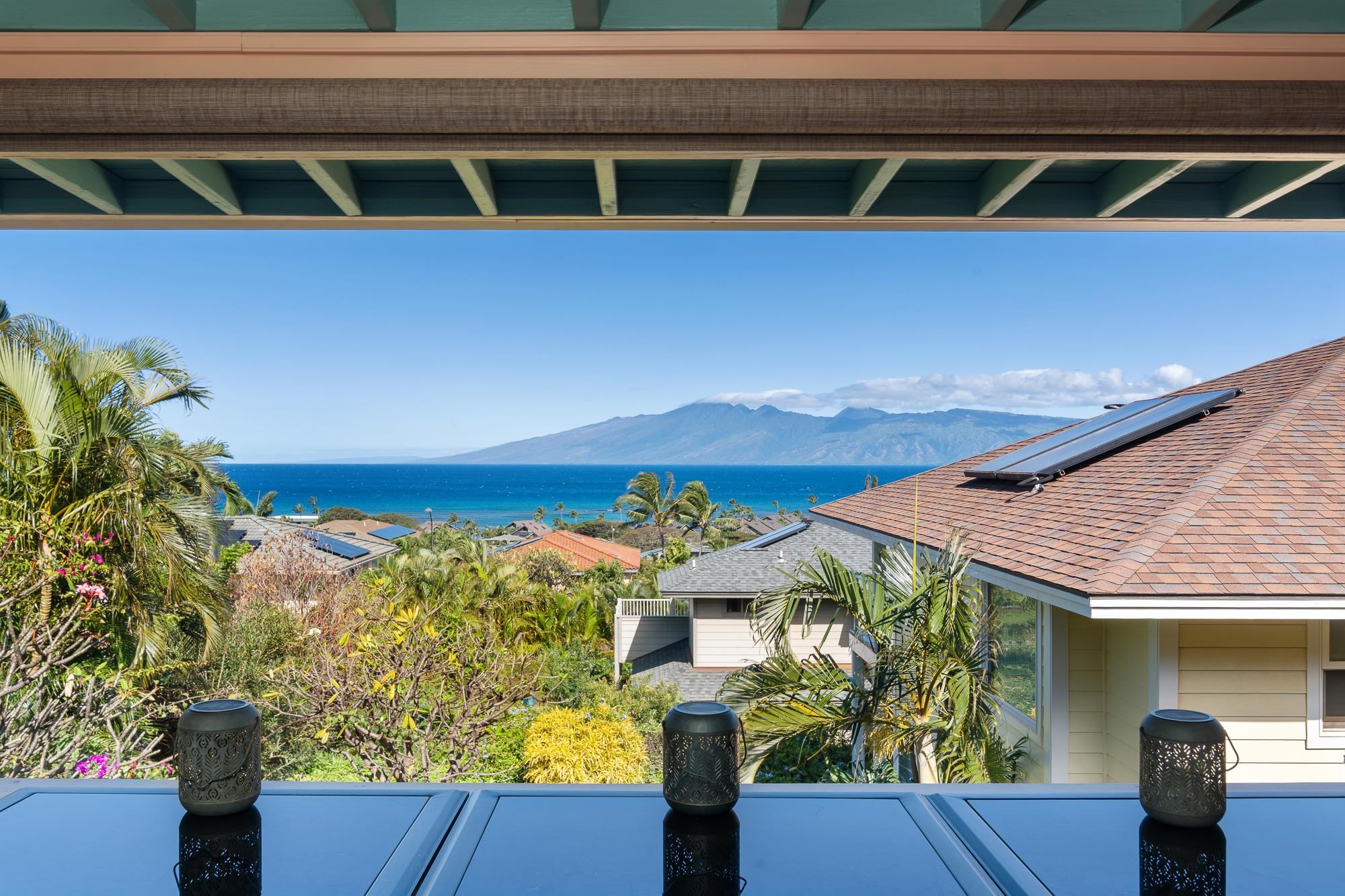 132 Kahana Nui Rd, Lahaina, HI, 96761-9359