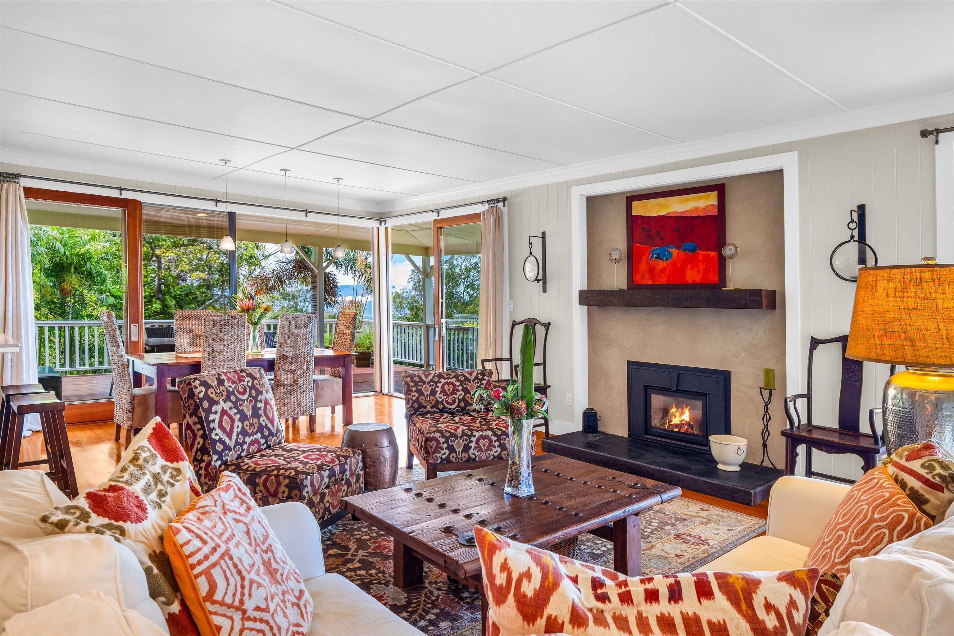 690 Olinda Rd, Makawao, HI, 96768