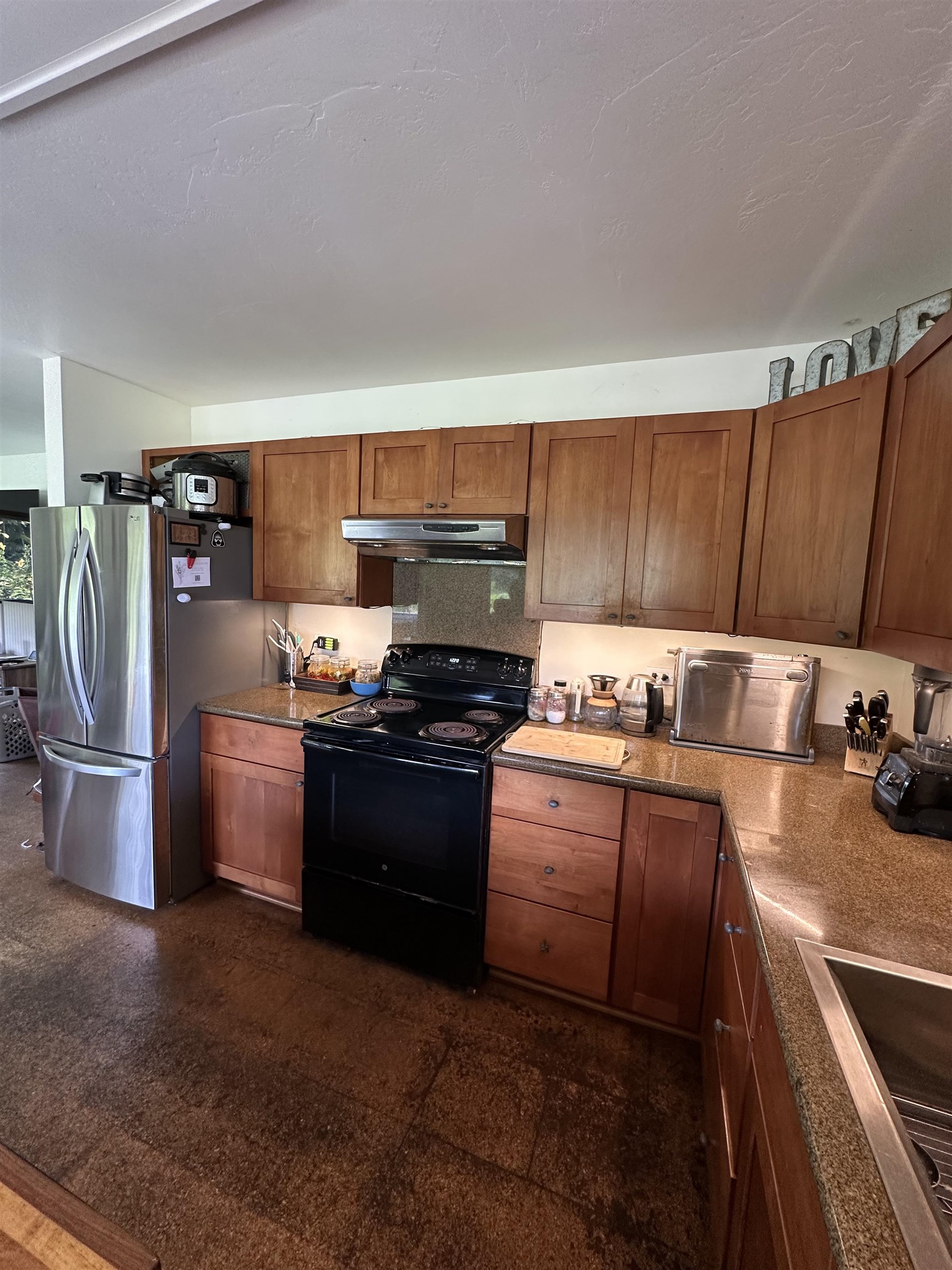 315 Uwala Rd, Hana, HI, 96713