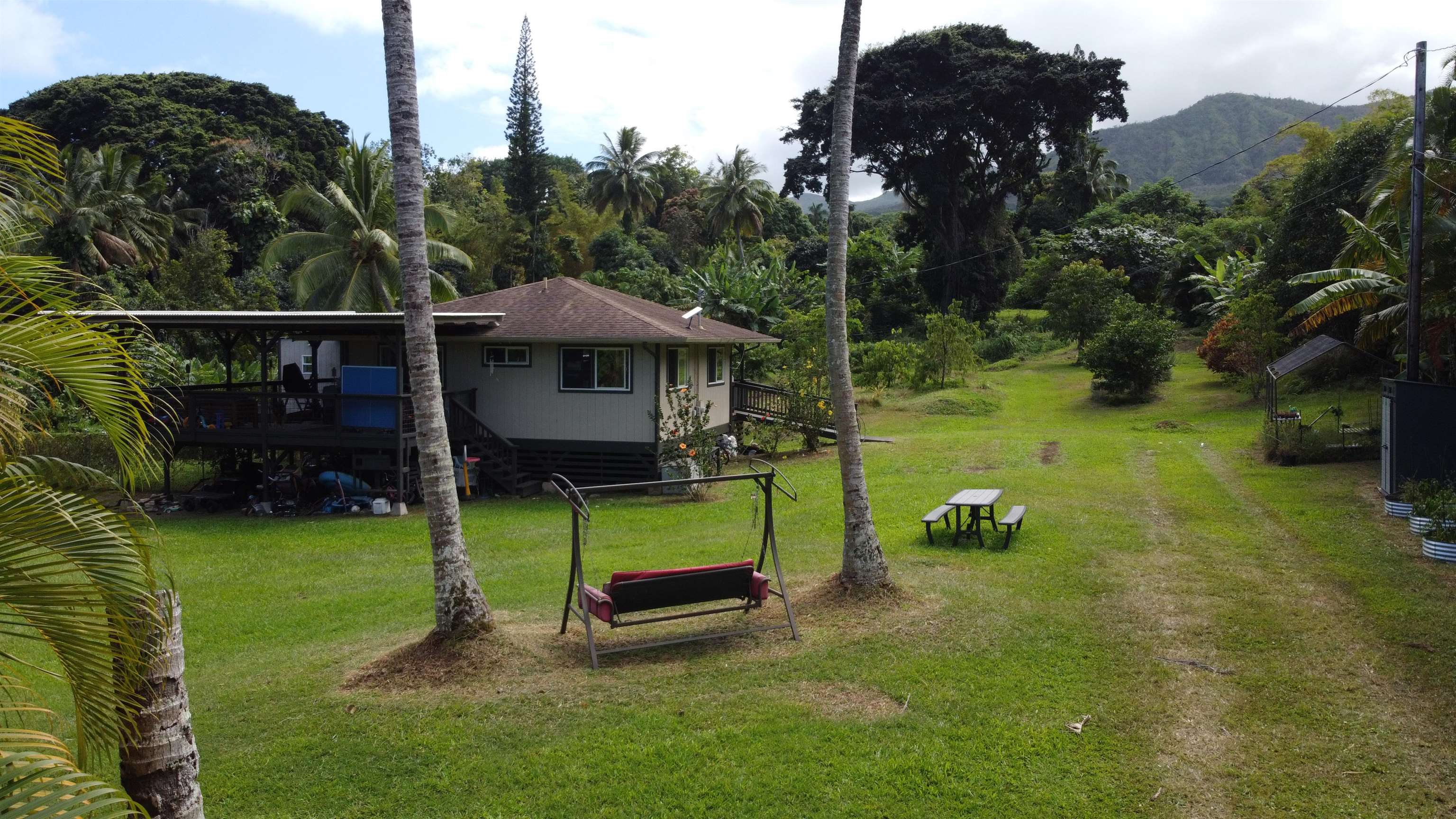 315 Uwala Rd, Hana, HI, 96713