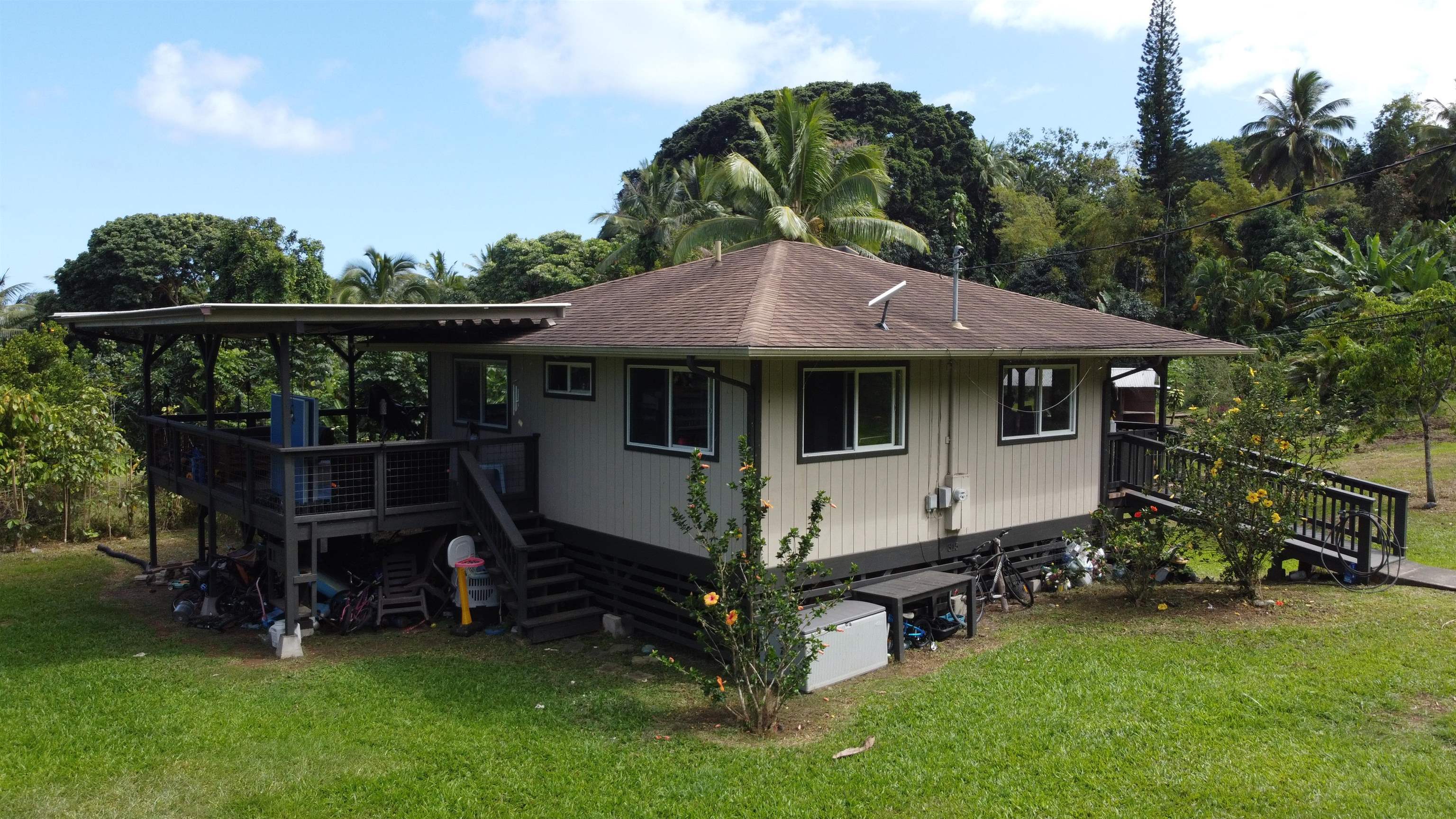 315 Uwala Rd, Hana, HI, 96713