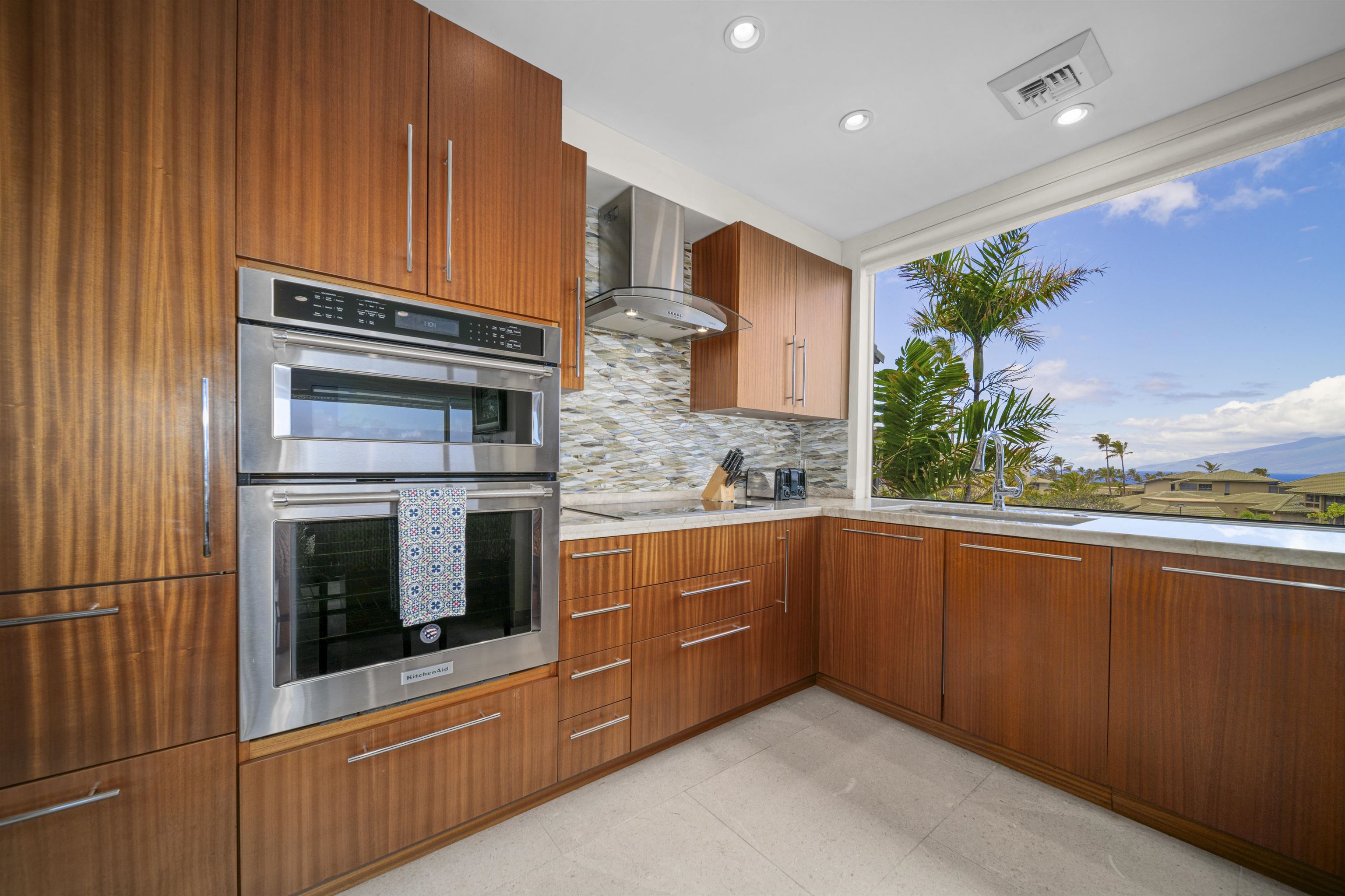 Kapalua Bay Villas — Kapalua Bay Villas, Kapalua — property photo 11 of 50